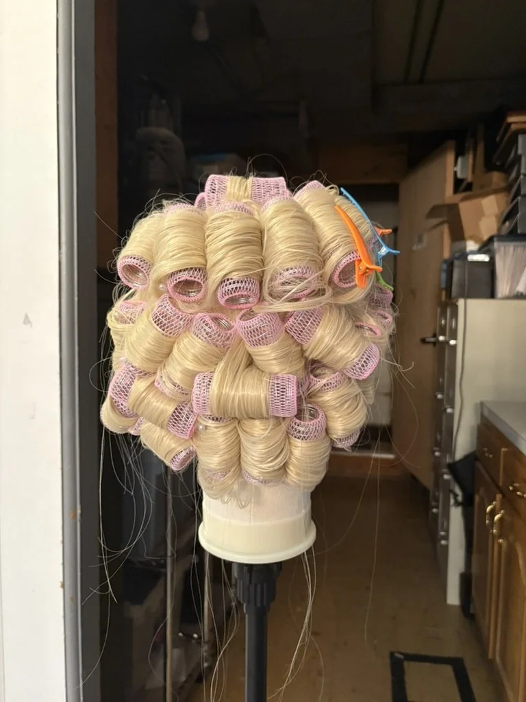 Legally Blonde: Curling Synthetic Hair With Rollers and Steamer