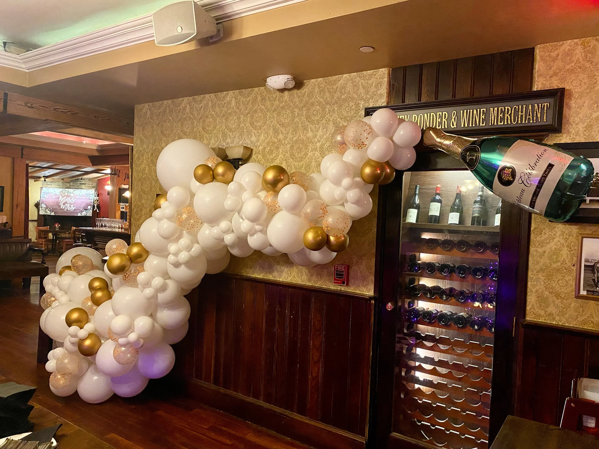 Champagne Balloons.jpg