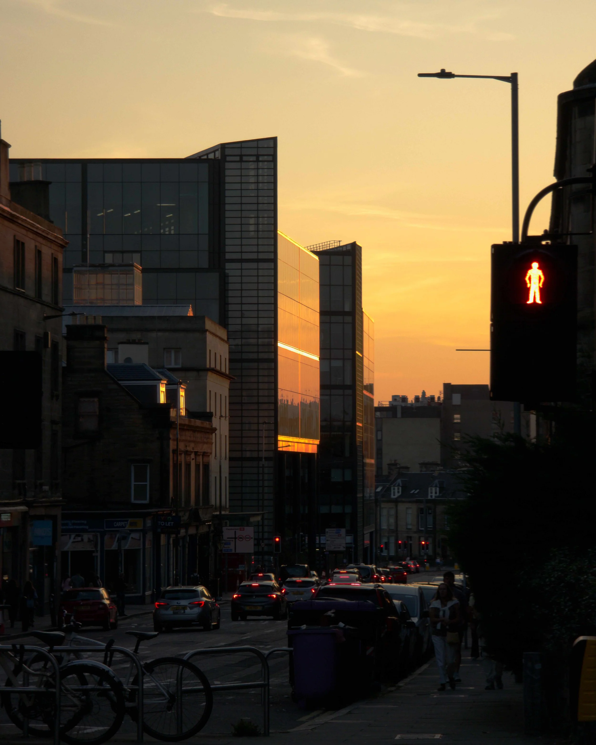 20250817_UK_Edinburgh Glass Sunset_4-5_web.jpg
