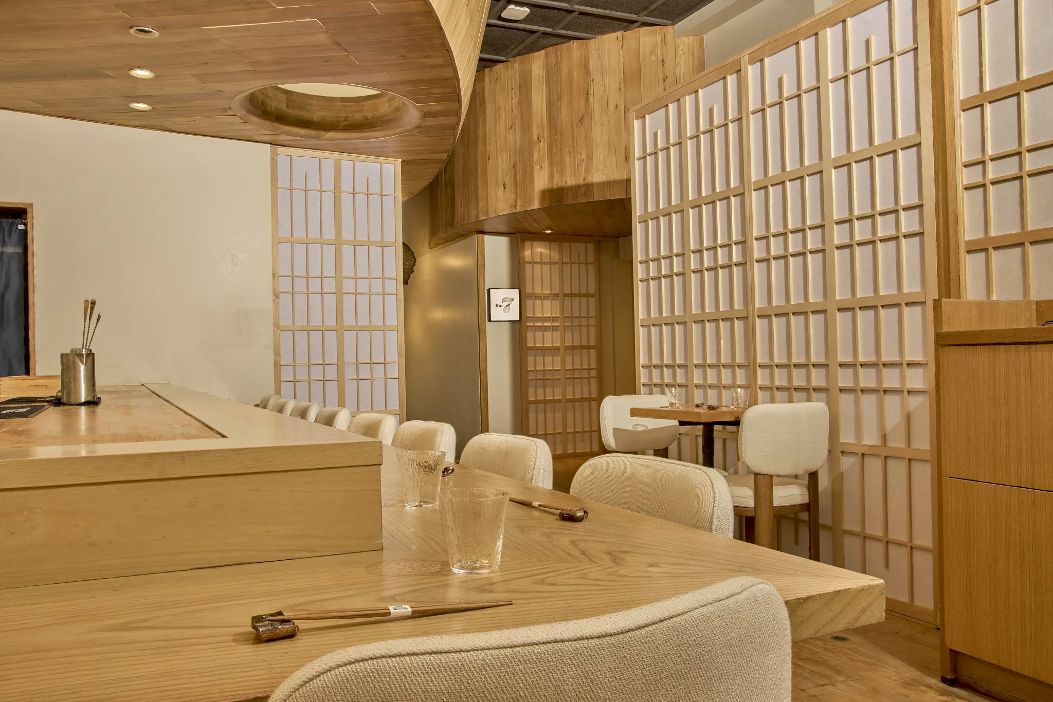Cocktail-Omakase-SBleicher_Interior-02.jpg