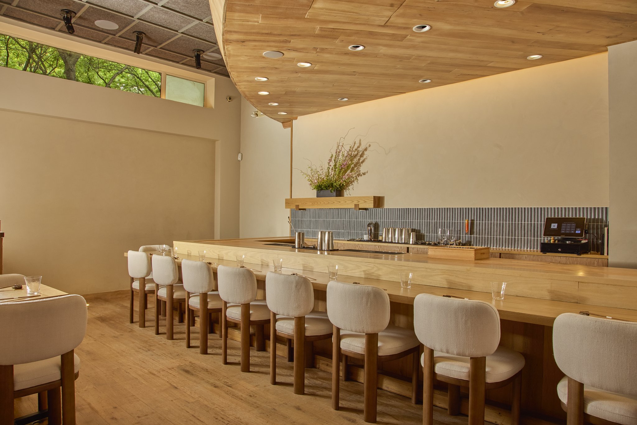 Cocktail-Omakase-SBleicher_Interior-01.jpg