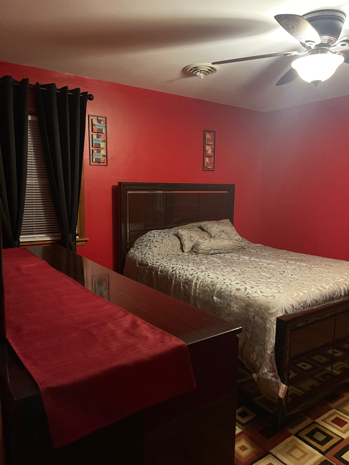 primary bedroom 104.jpeg