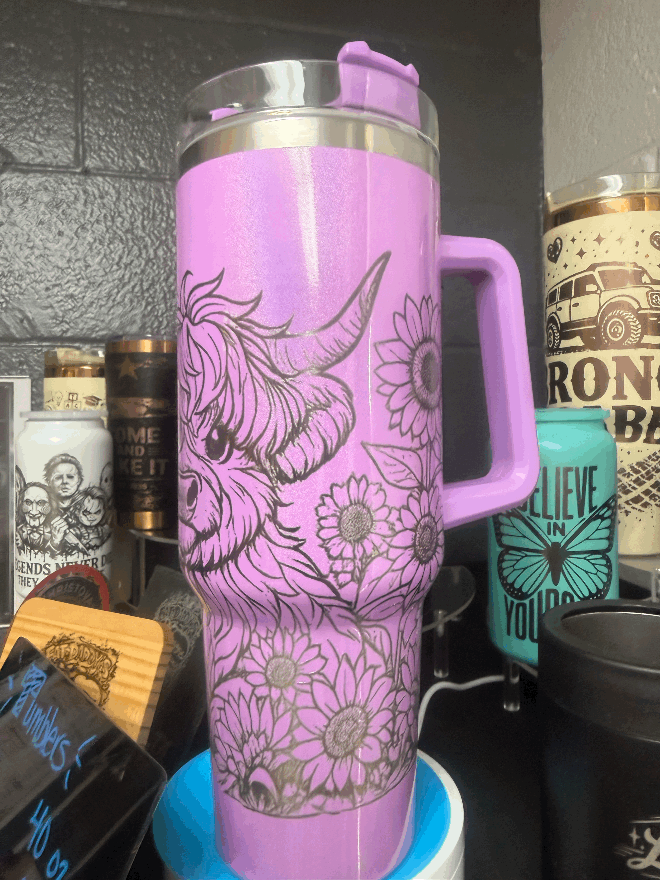 40 oz handled tumbler with straw