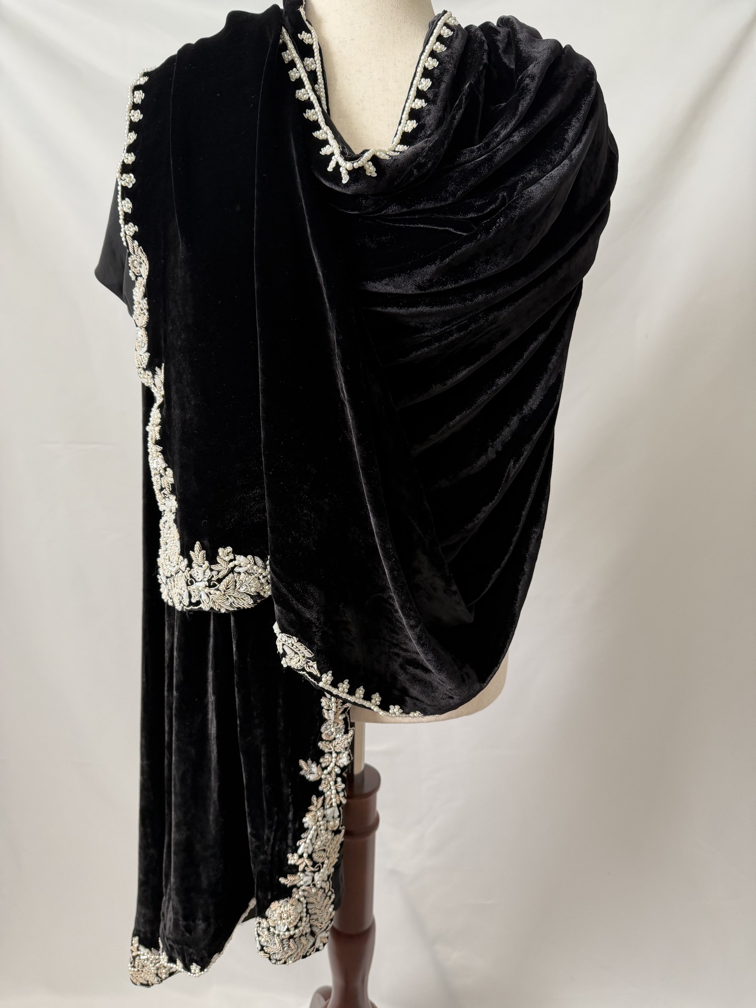 Mehtaab- Black Velvet Shawl