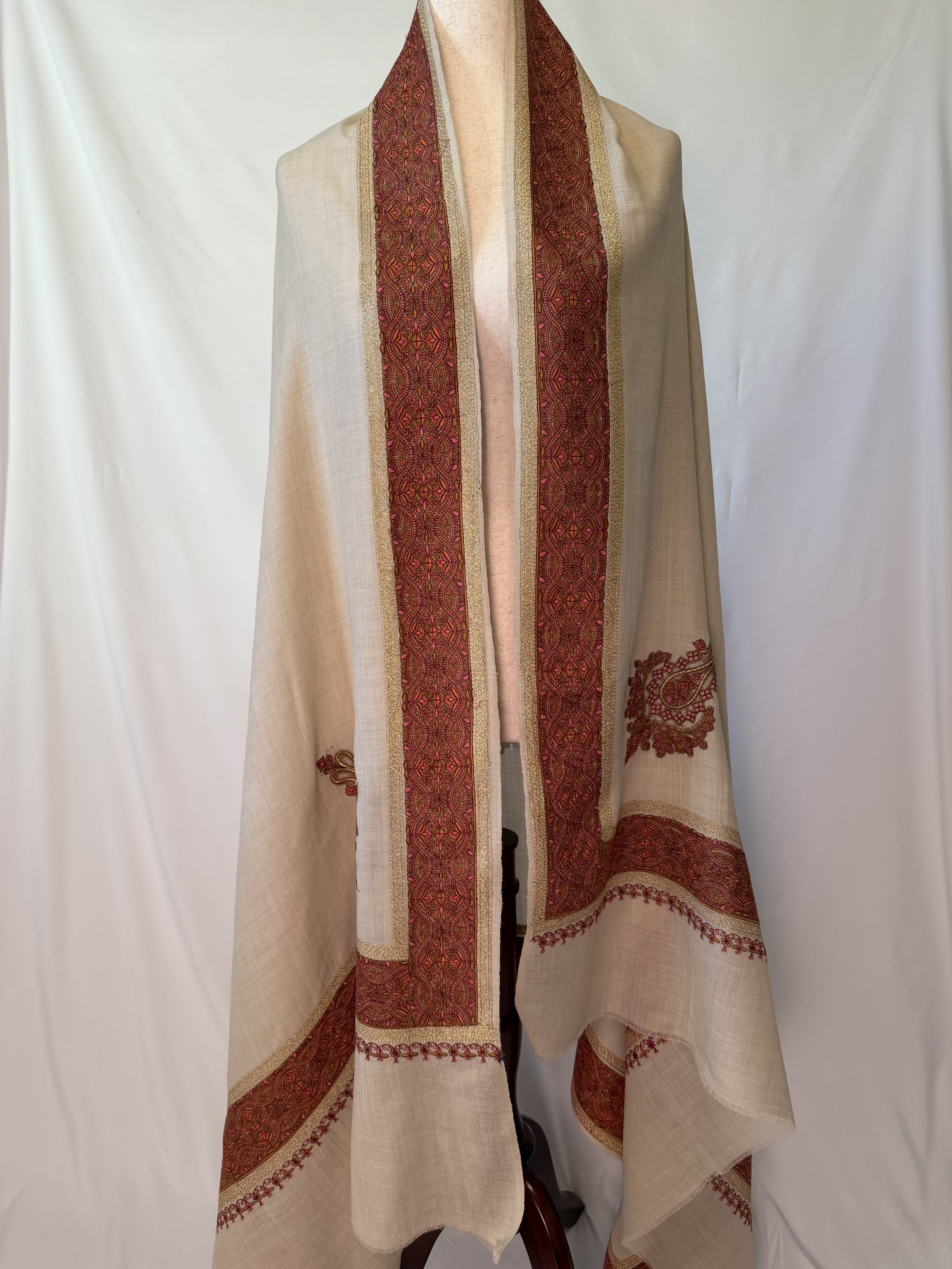 Off white Tilla Kunj Shawl