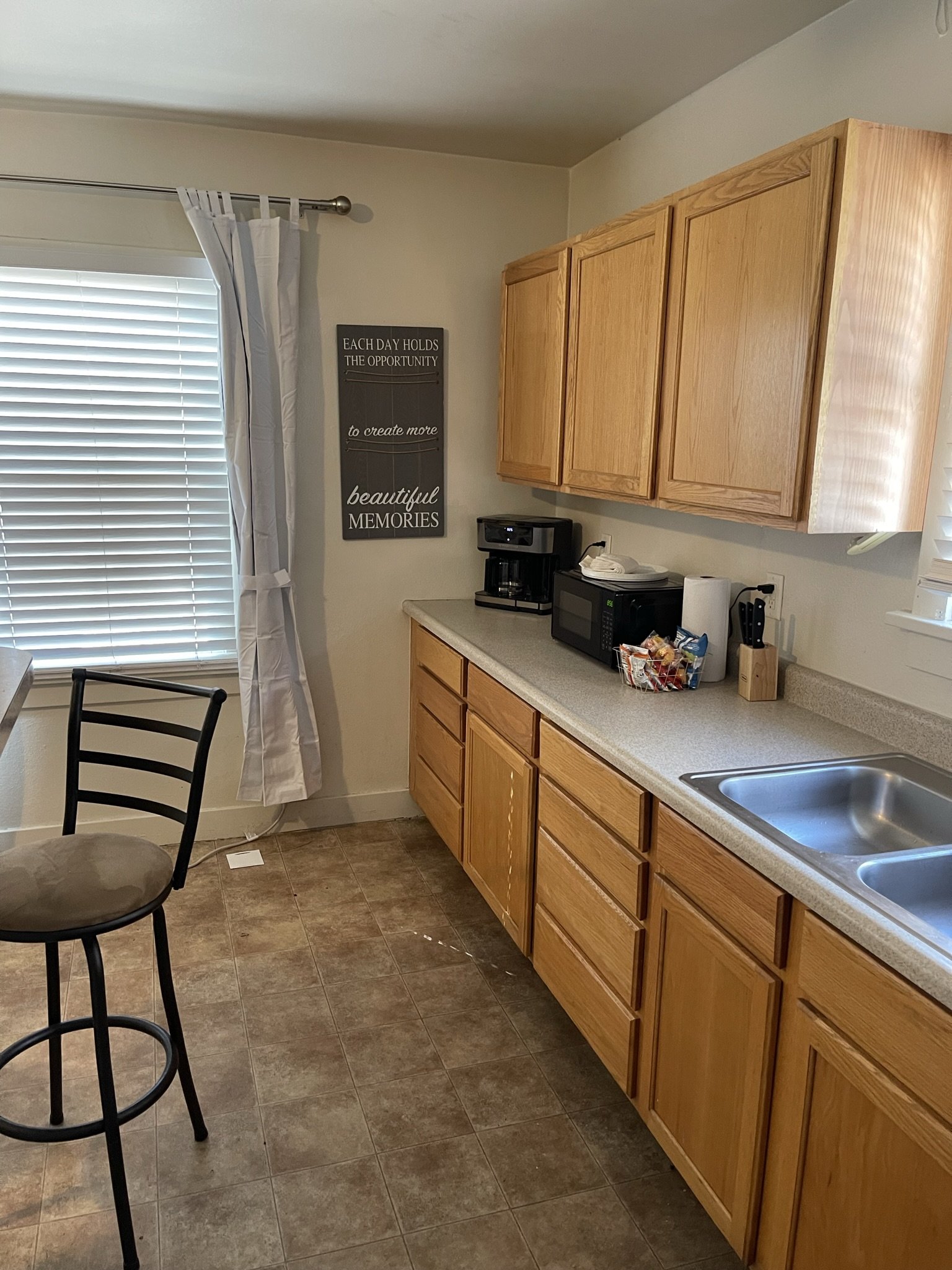 Vintner's Downtown Nampa Pet Paradise