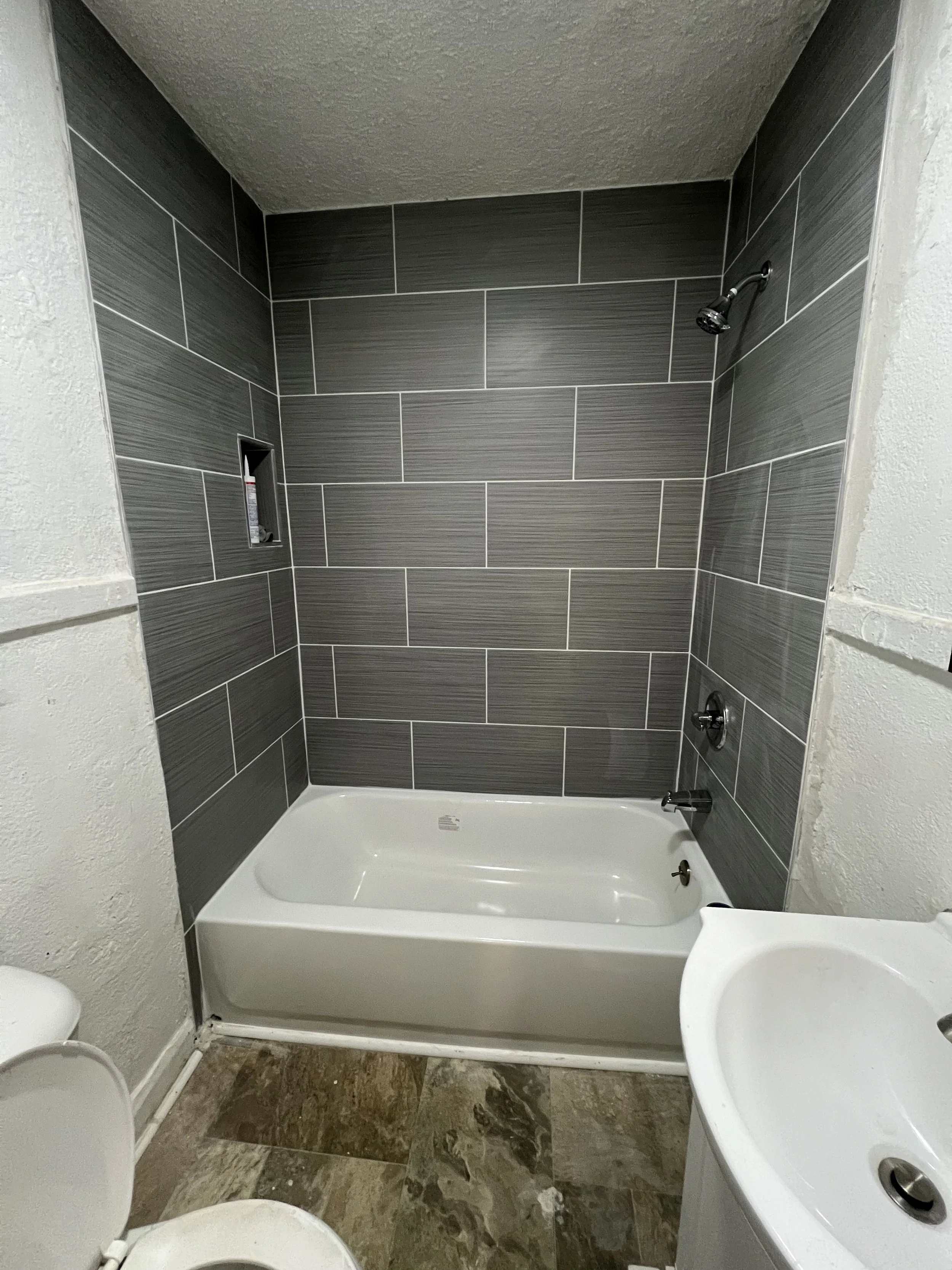Bathroom1.jpeg
