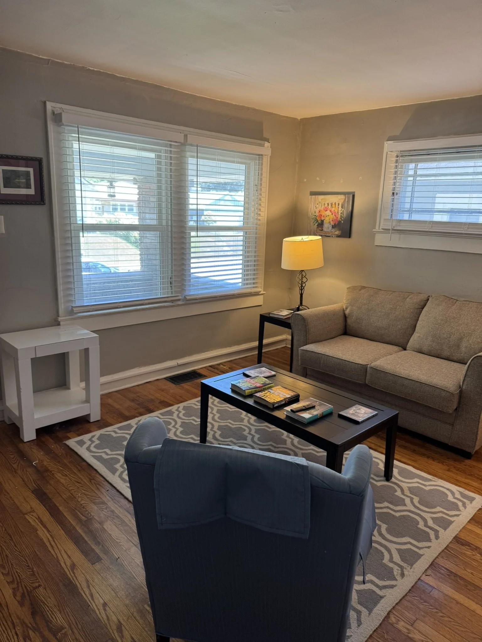 Living Space 2-  Property name: Vintner's Cottage 2 BR North Downtown Indy 20 min. Drive to Lebanon 

-Vintner Investment Group- Mid Term Rentals and Travel Nurse Housing at affordable prices.