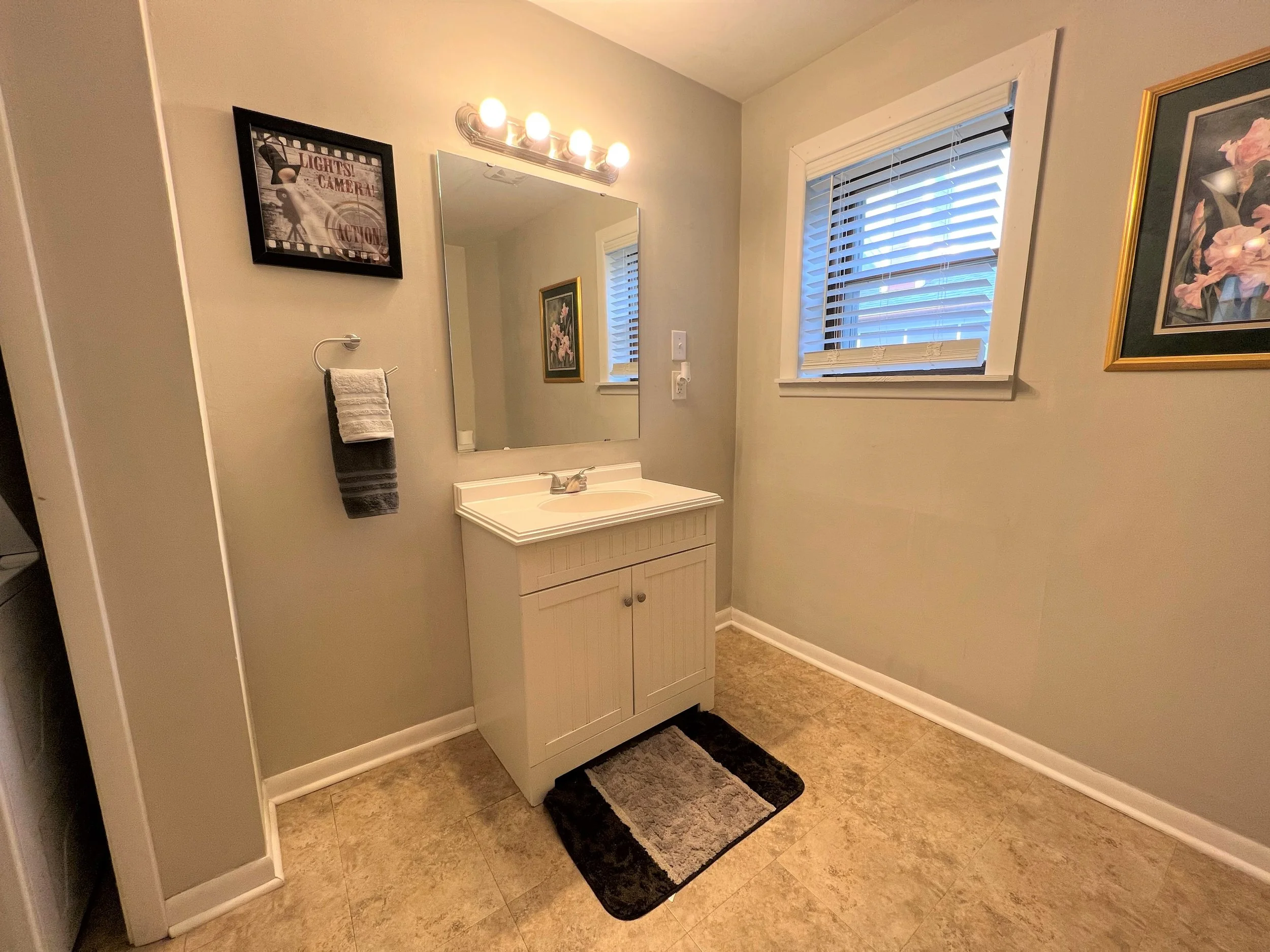 xBathroom2.JPG