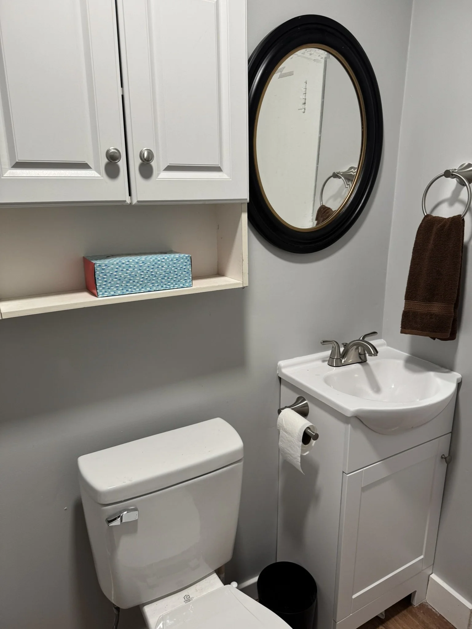 Bathroom 4 - Property name: Vintner's Cottage 2 BR North Downtown Indy 20 min. Drive to Lebanon 

-Vintner Investment Group- Mid Term Rentals and Travel Nurse Housing at affordable prices.