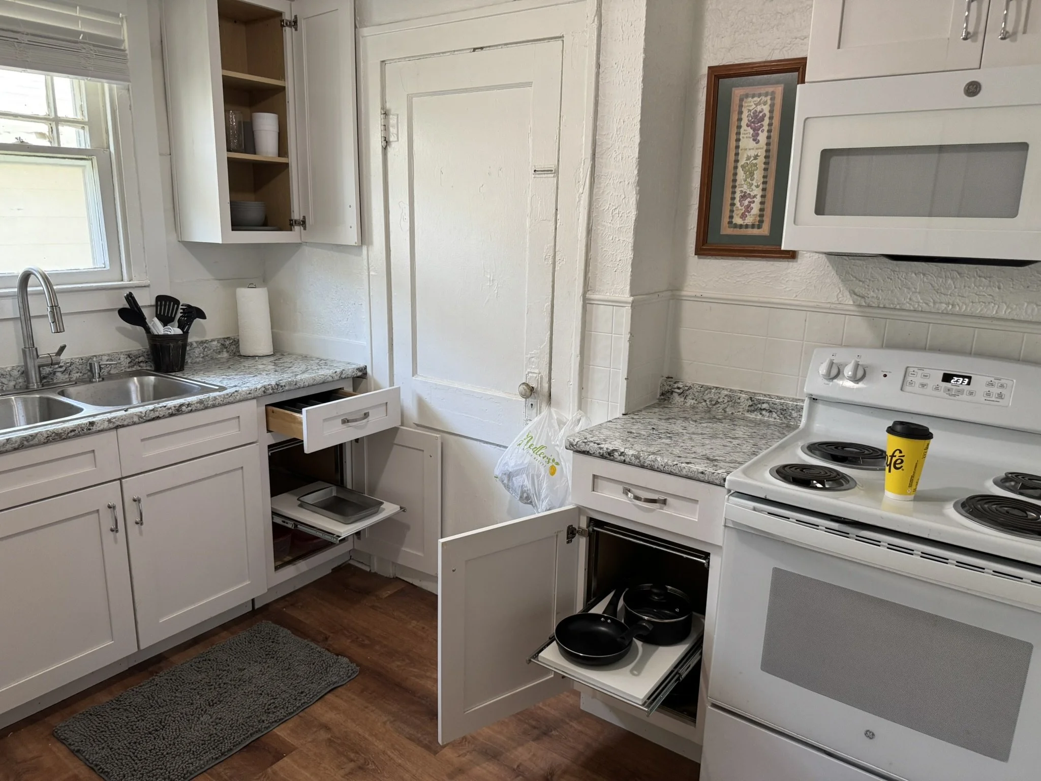 Vintner's Cottage 2 BR North Downtown Indy 20 min. Drive to Lebanon