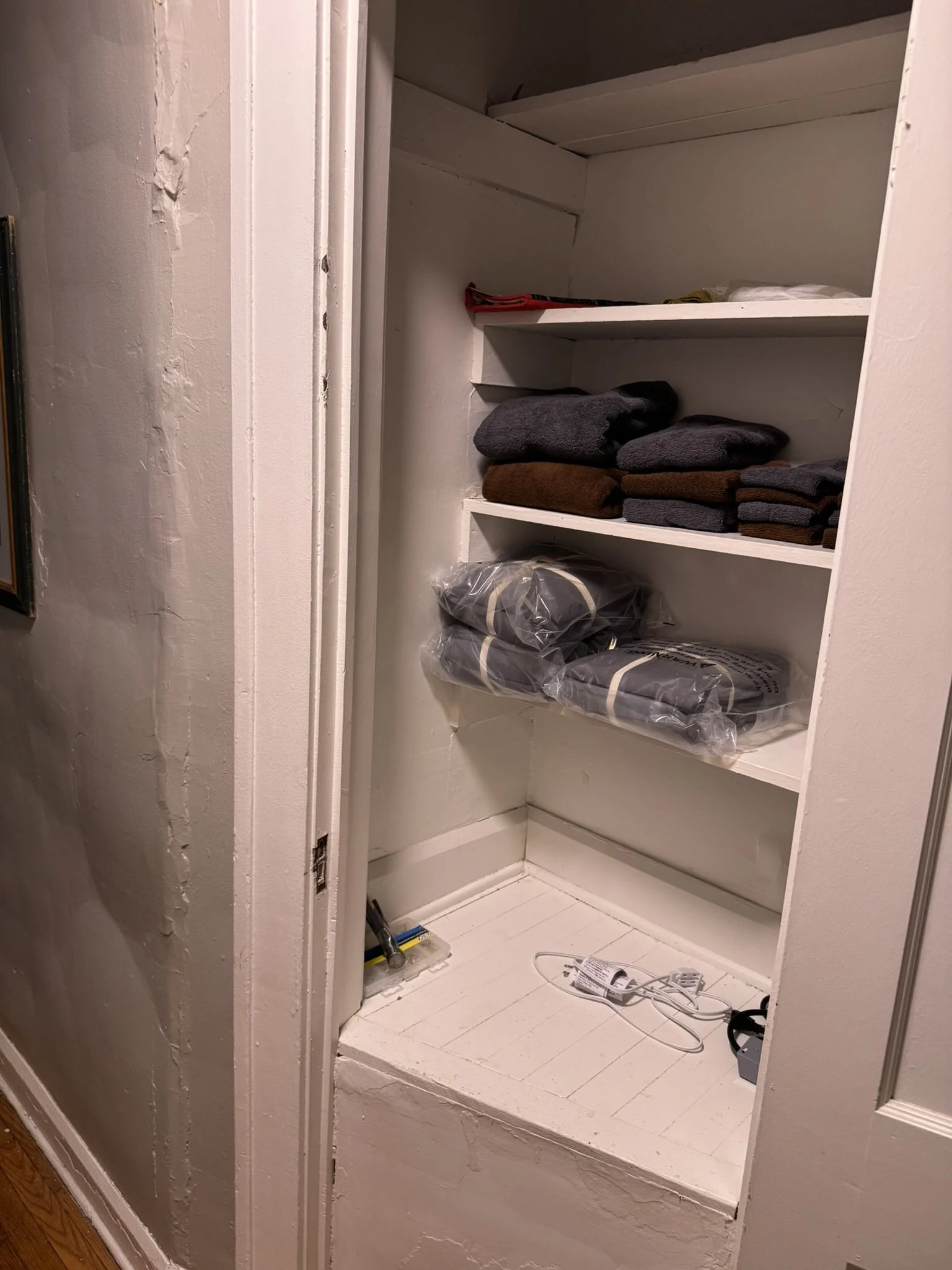 Linen Closet- Property name: Vintner's Cottage 2 BR North Downtown Indy 20 min. Drive to Lebanon 

-Vintner Investment Group- Mid Term Rentals and Travel Nurse Housing at affordable prices.