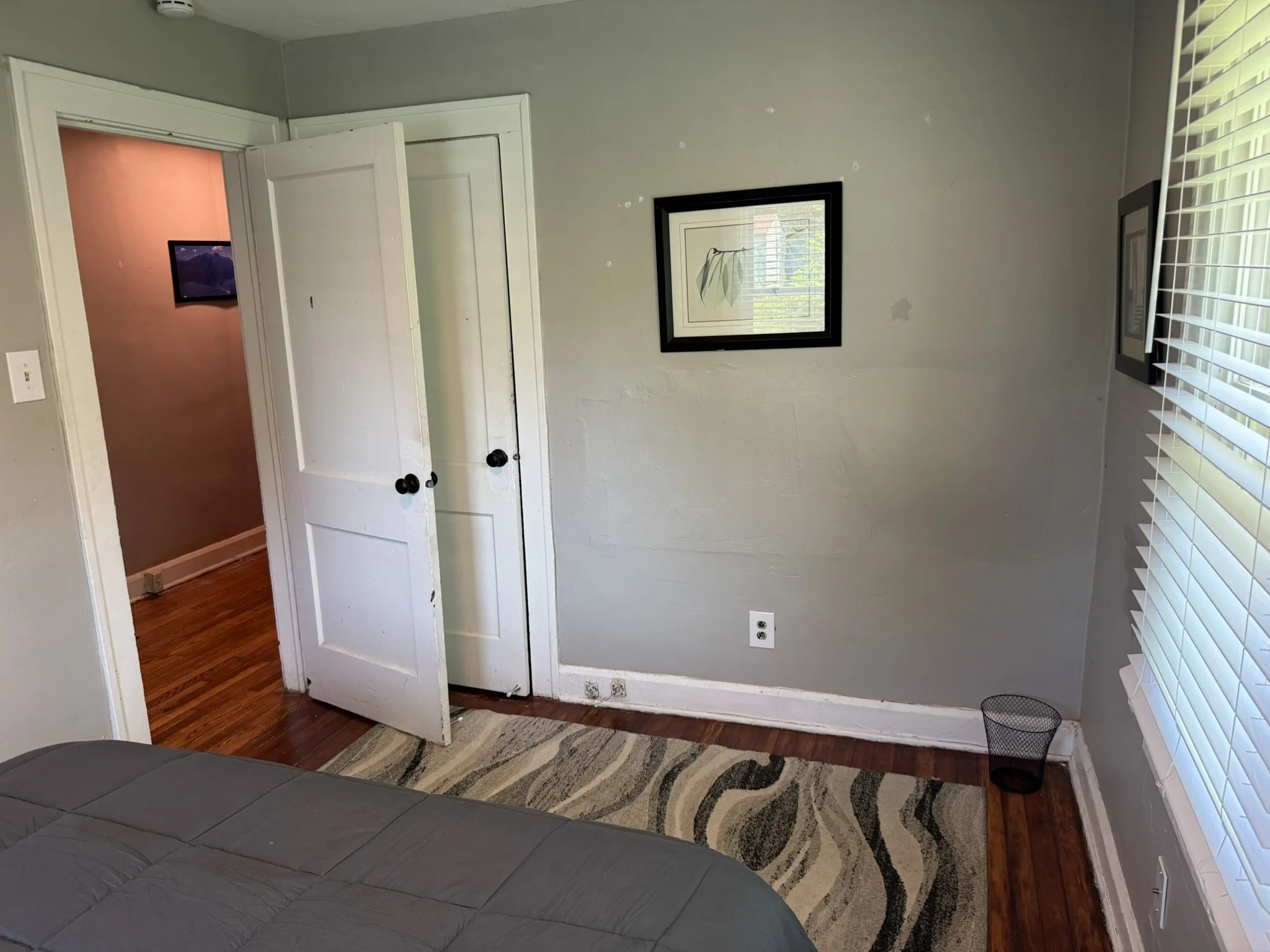 Bedroom-  Property name: Vintner's Cottage 2 BR North Downtown Indy 20 min. Drive to Lebanon 

-Vintner Investment Group- Mid Term Rentals and Travel Nurse Housing at affordable prices. 