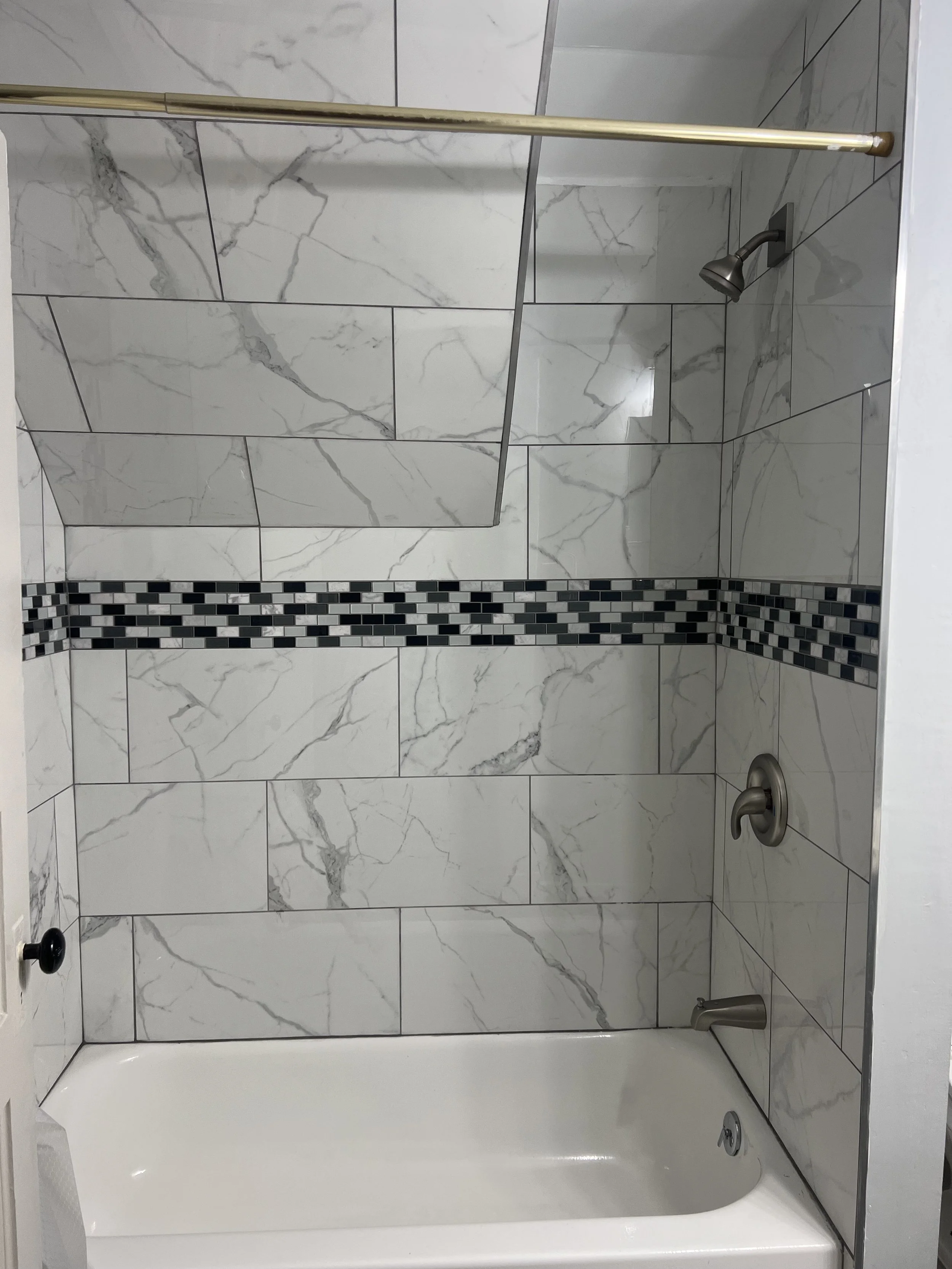 Bathroom-2480.jpg