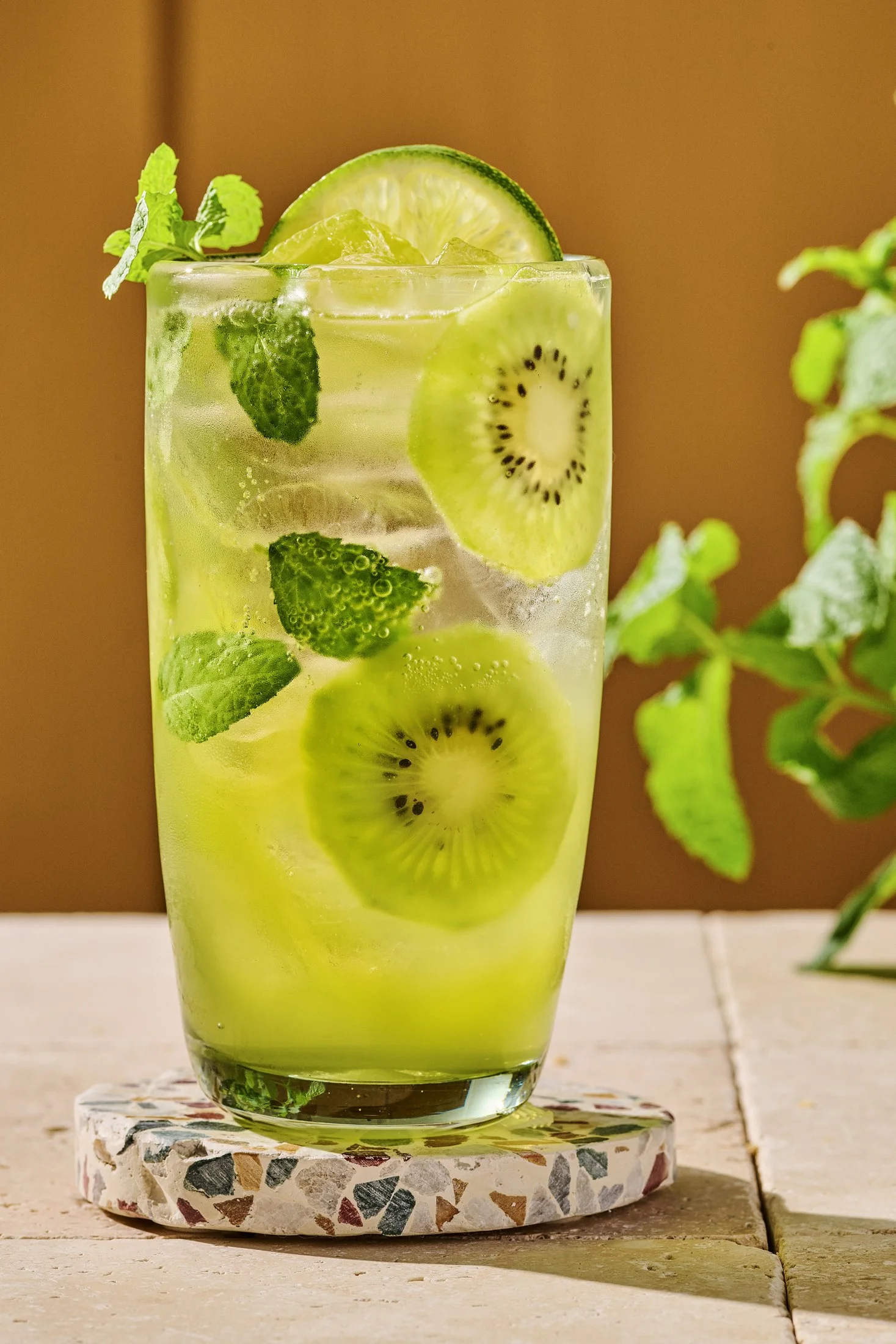 Beverage photography mojito kiwi.jpg