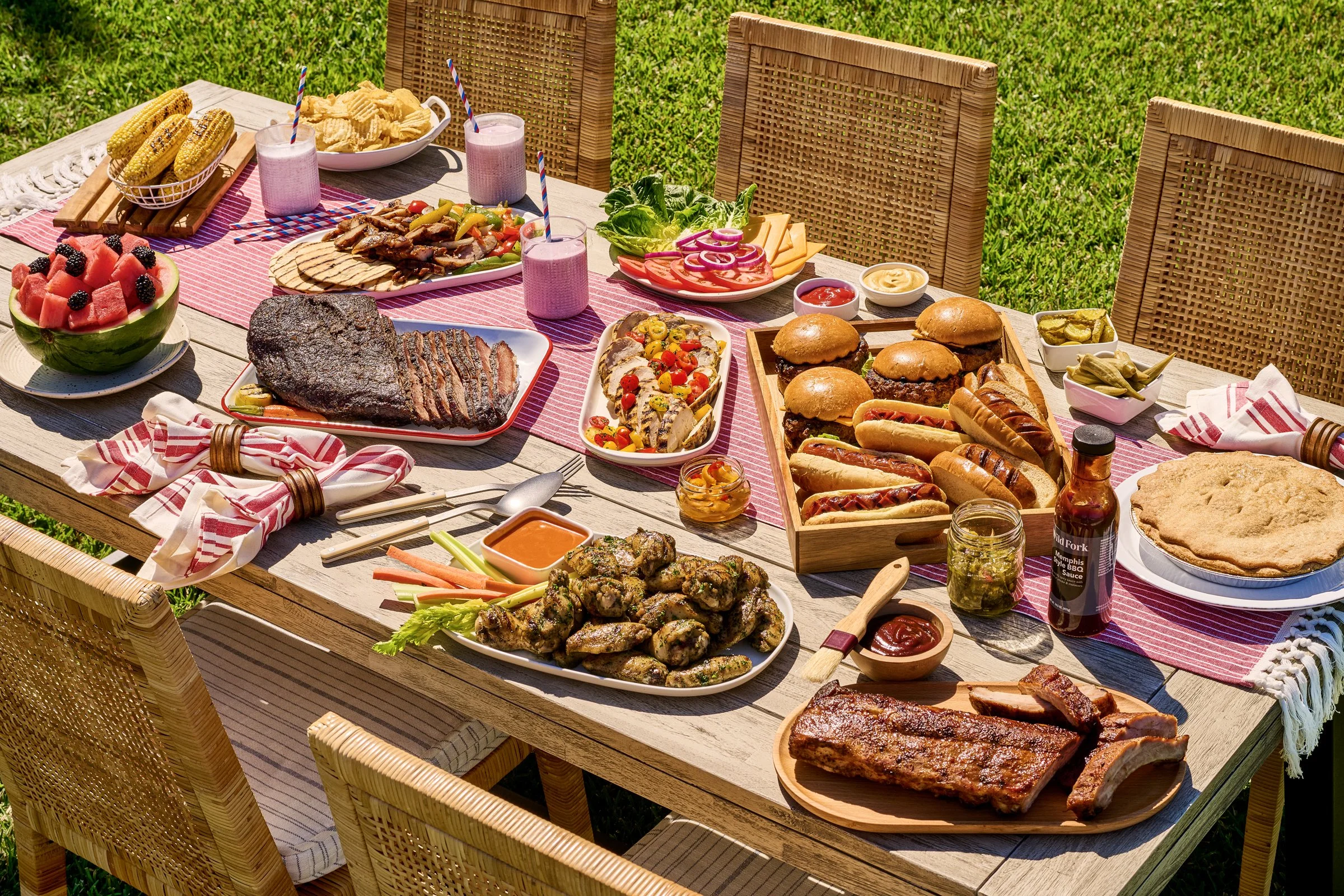 1-outdoor-picnic-food-photography.jpg