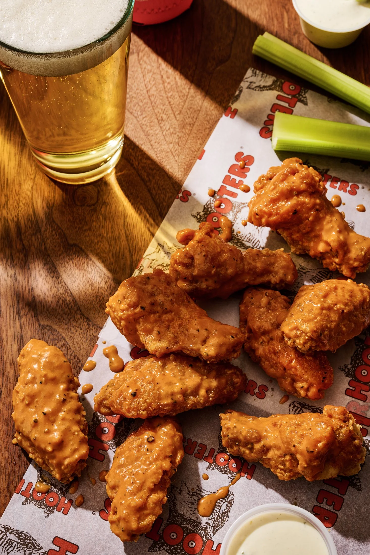 26022 - Hooters15494.jpg