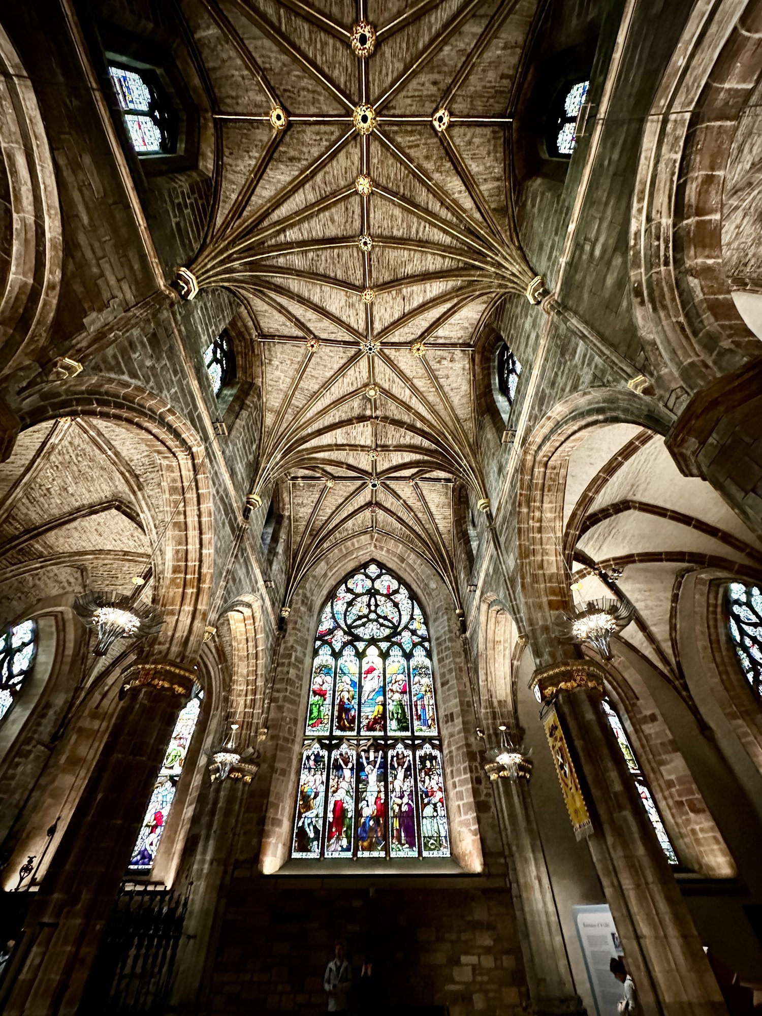 14. Edinburgh003.jpg