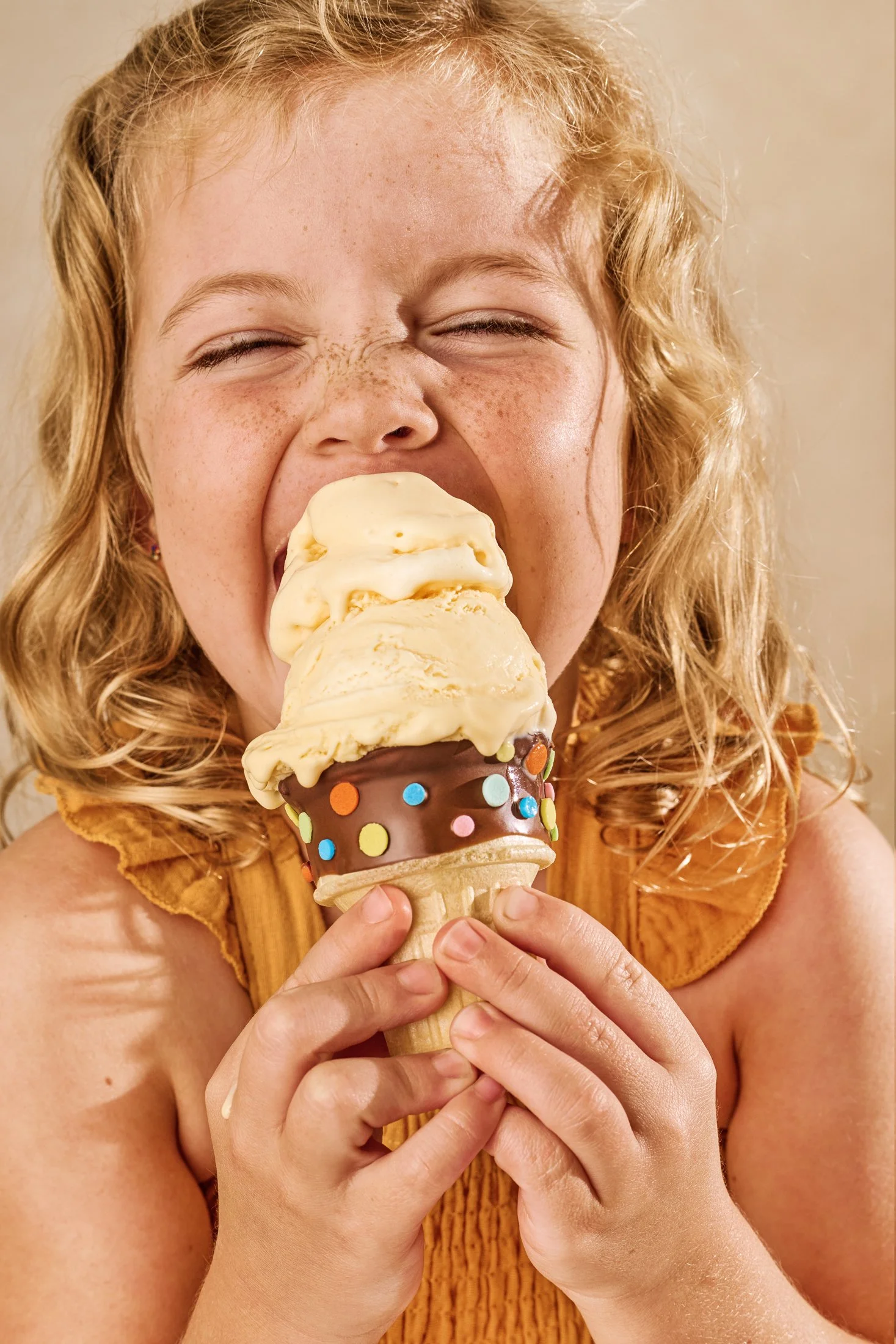 ice-cream-girl-summer-photography.jpg