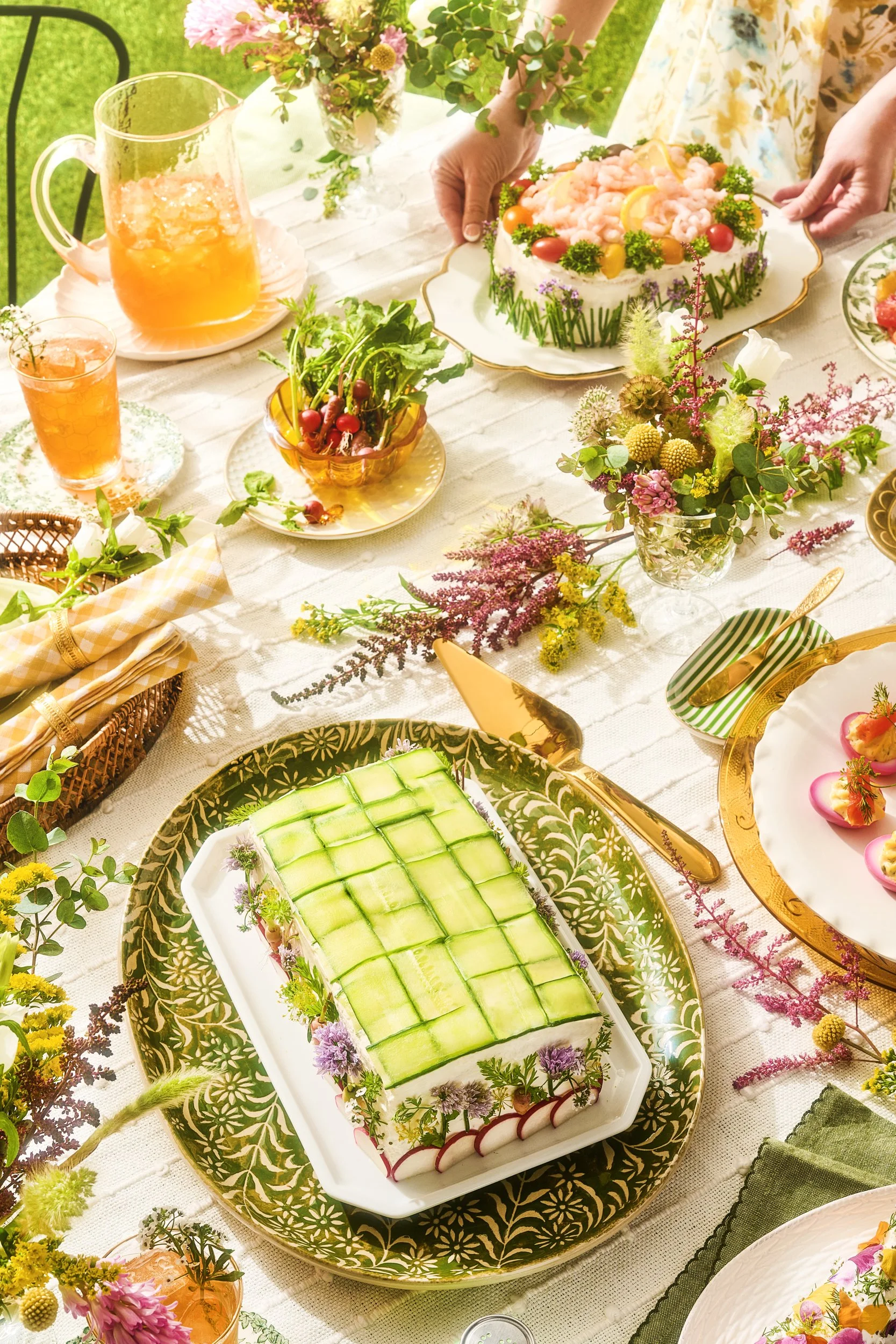 Summer Garden Table37254.jpg