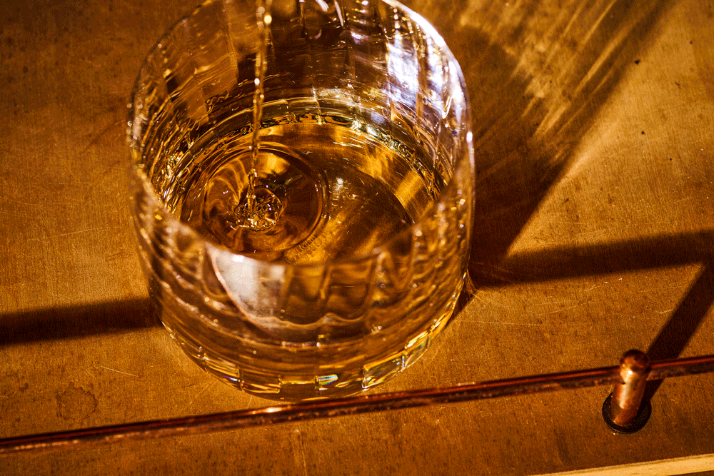 Cocktail-Cabinet10498---Video-short-3.gif