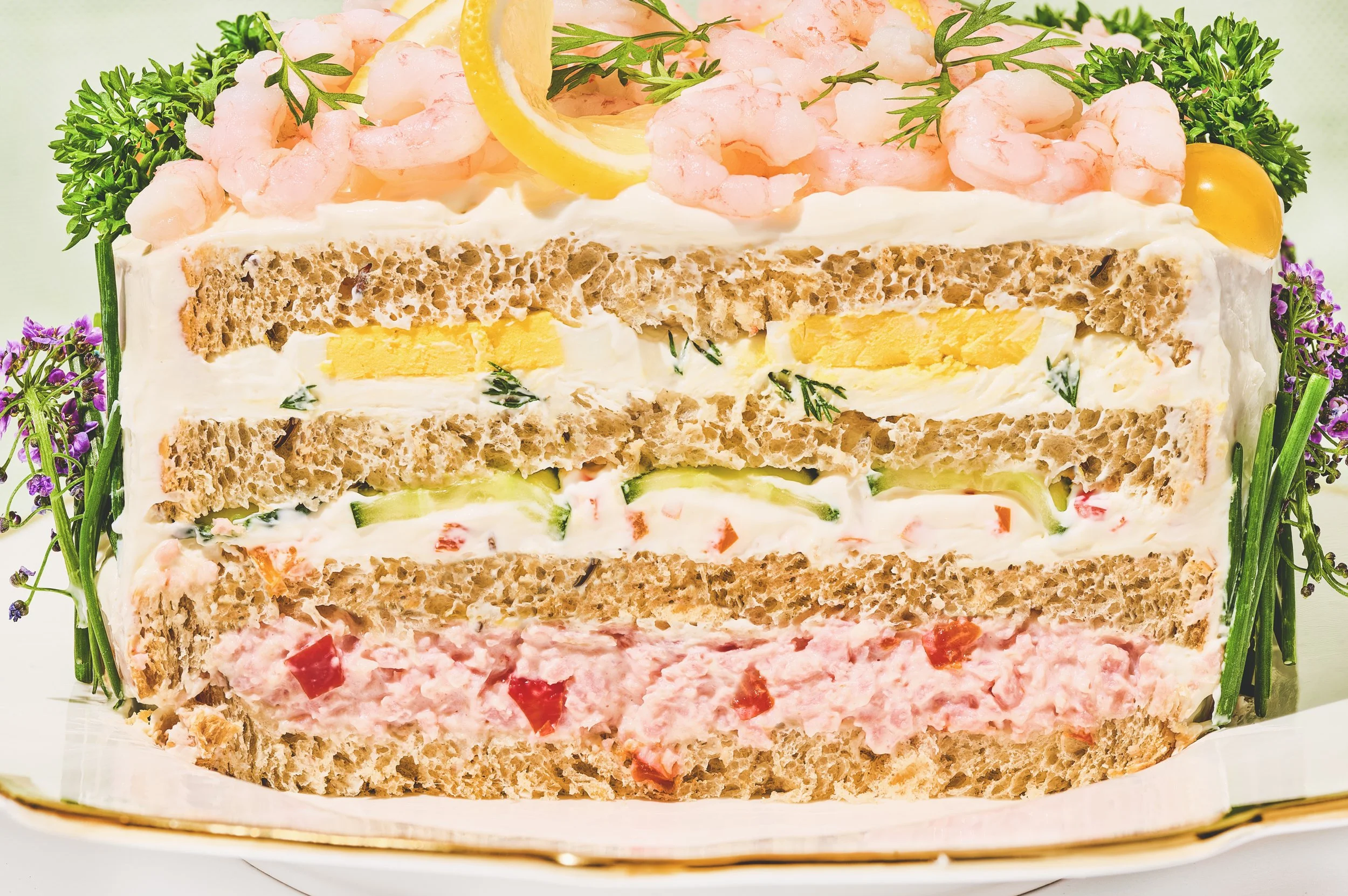 Summer Garden Table37395p.jpg