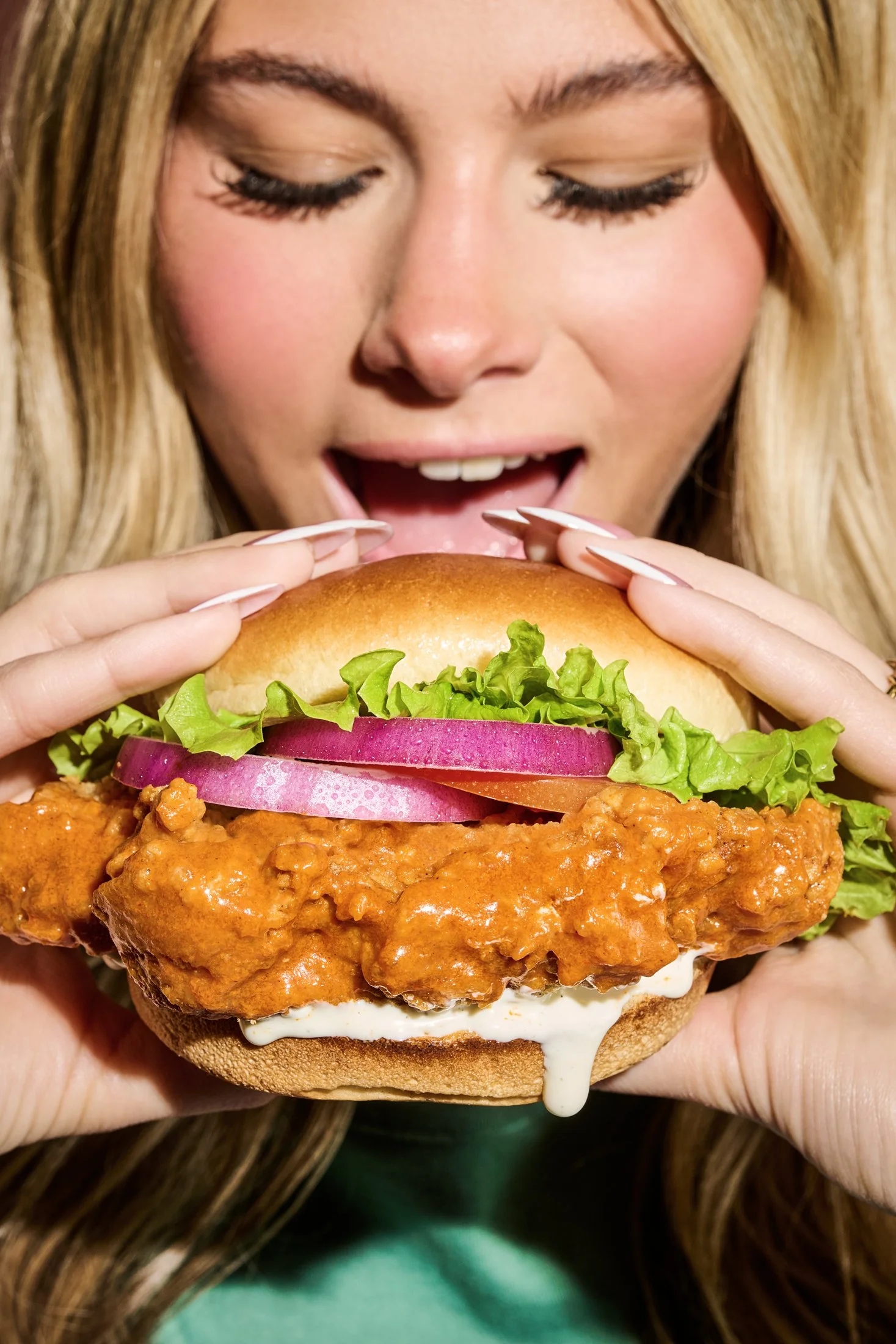 26005 - Hooters Lifestyle Food6163.jpg