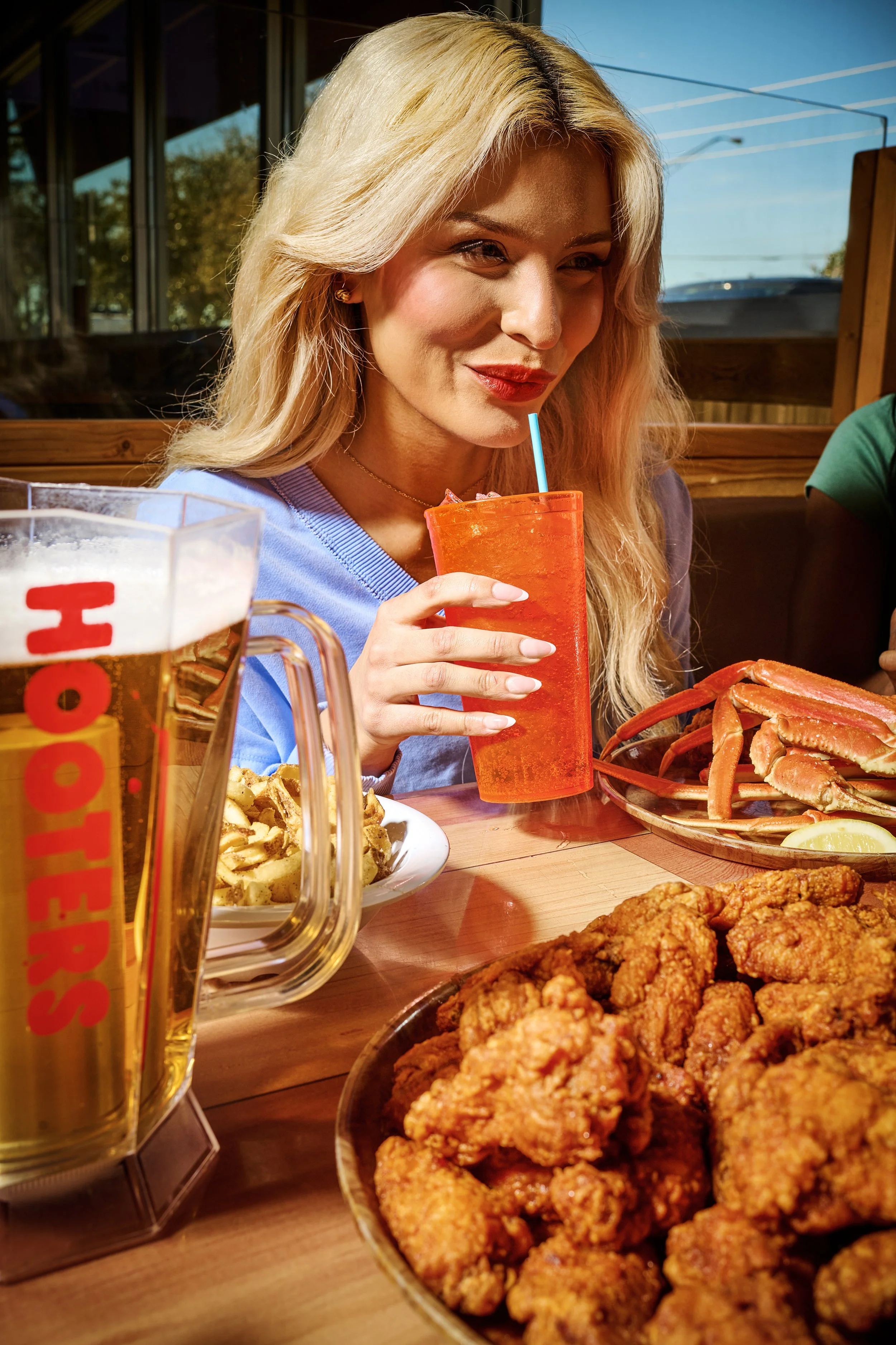 26005 - Hooters Lifestyle3922 copy.jpg