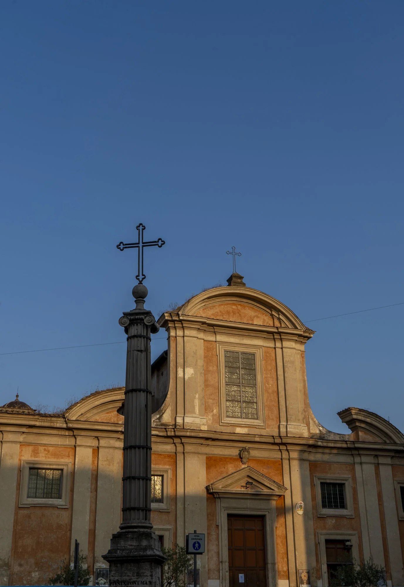 Chapel of Albertoni, San Francesco Ripa -1.jpg