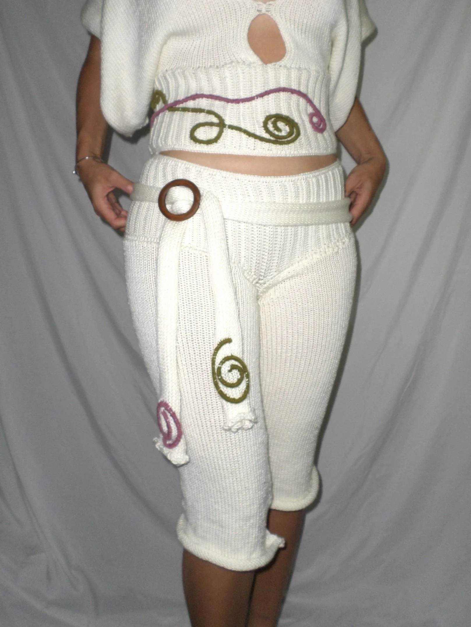 ivory whimsy capris