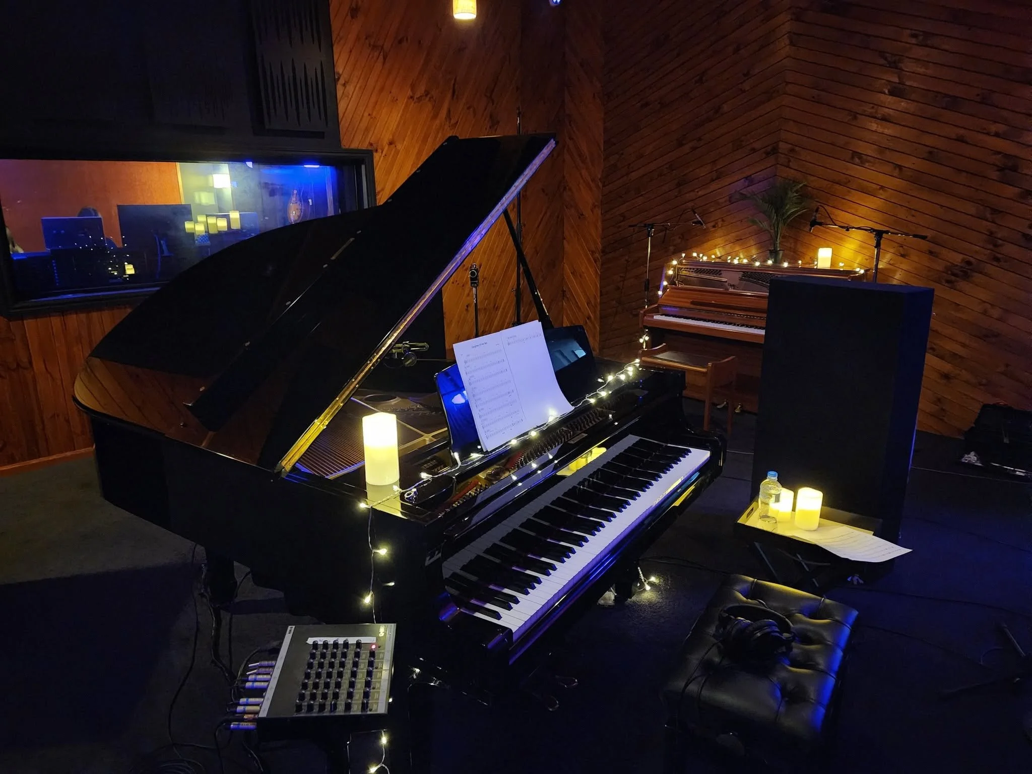 Tracking the Grand @ The Avenue