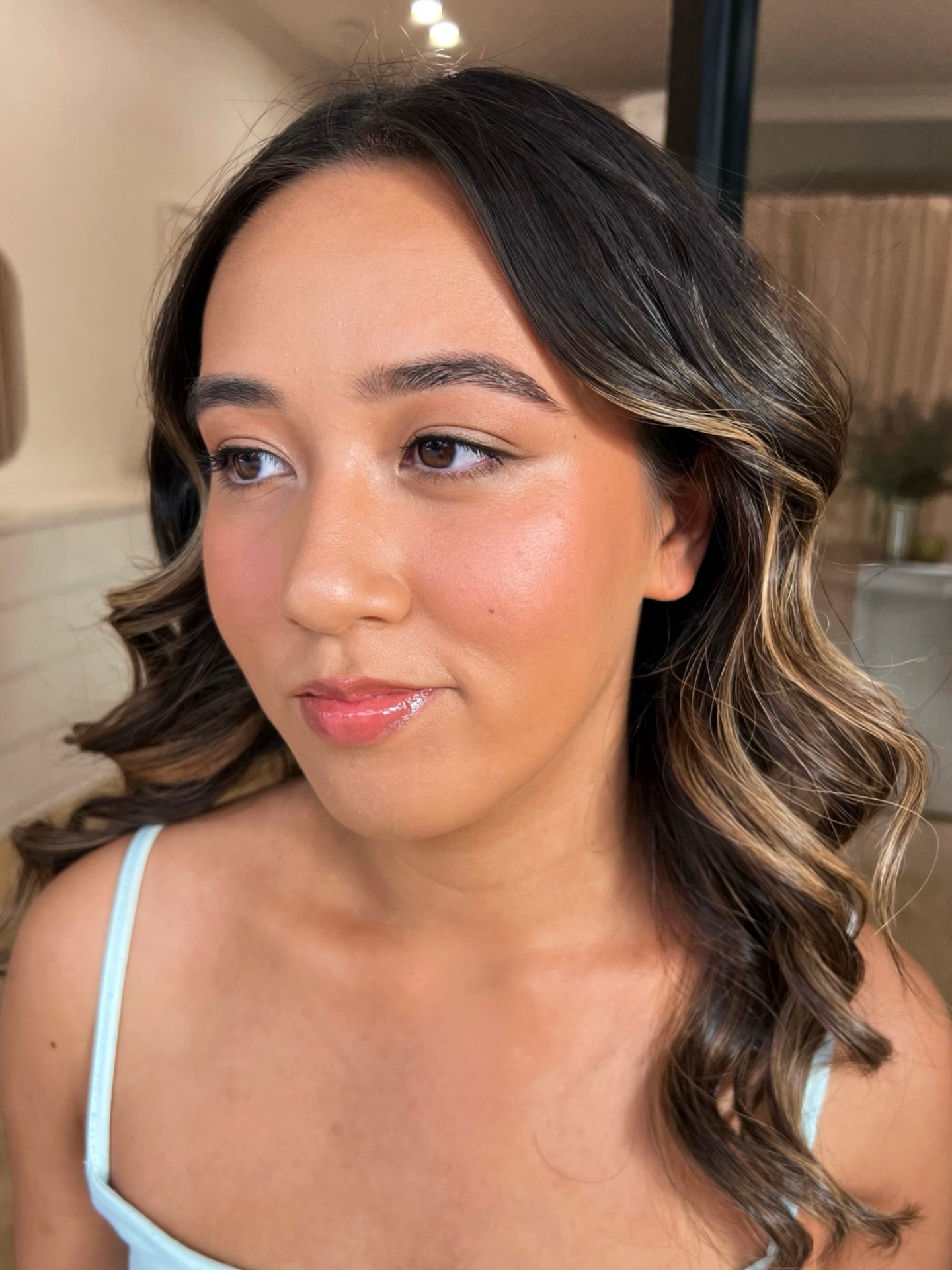 golden hour beauty 💓 lip combo: @makeupforever anywhere caffeine liner + @maccosmeticsanz warm teddy lipstick + @tower28beauty pistachio gloss