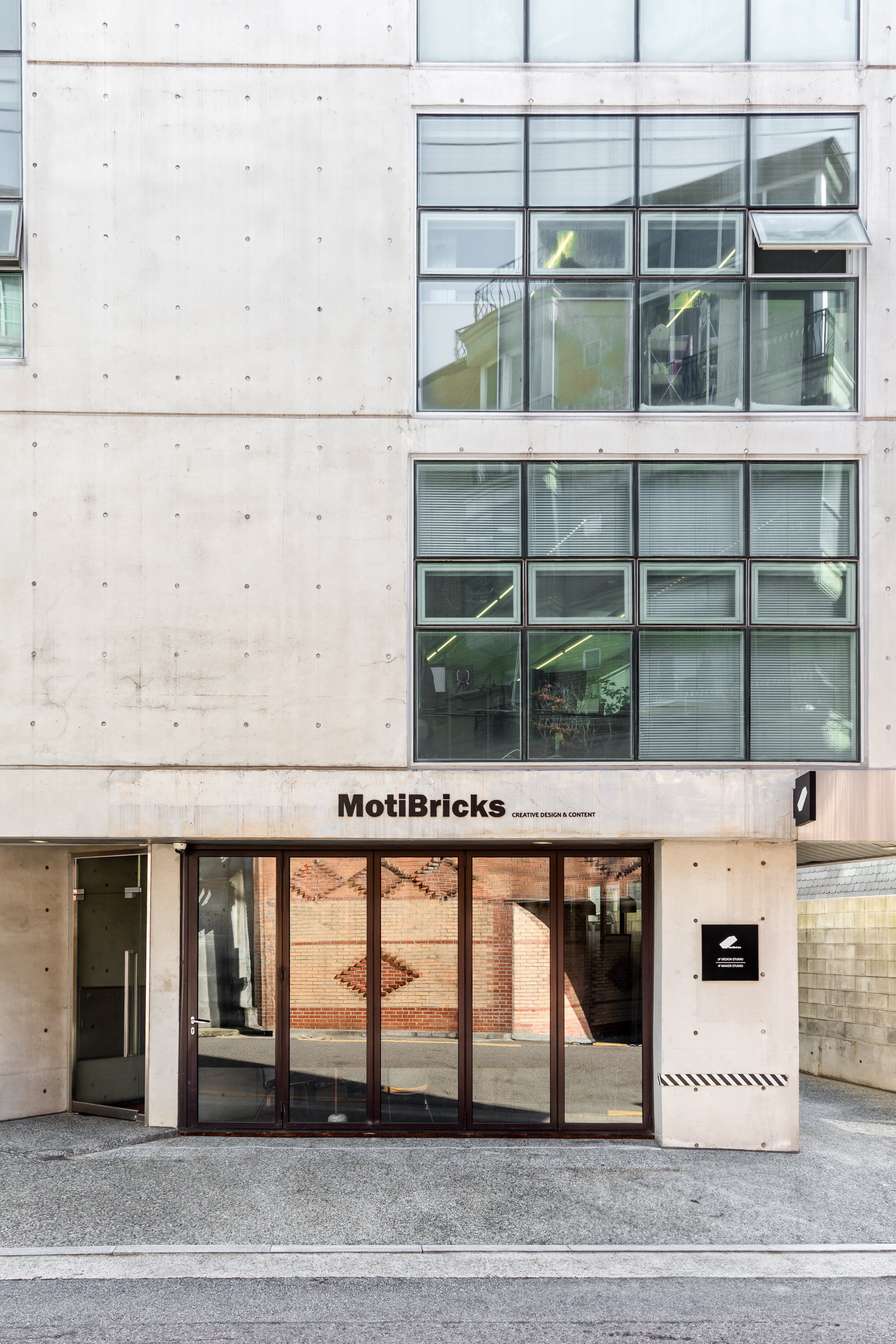  Motibricks Office
	  모티브릭스, 2024  