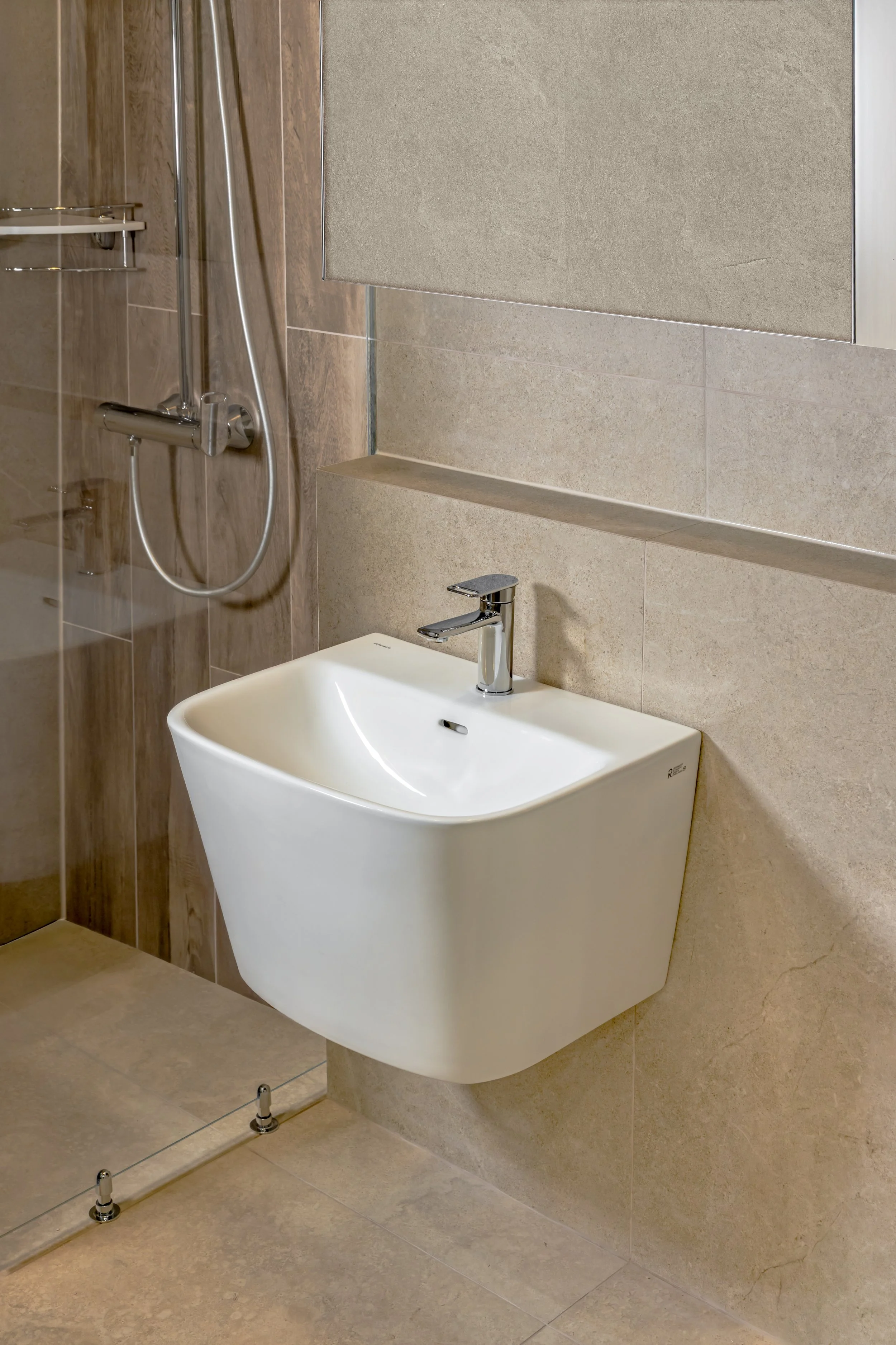  ROYAL&Co. Showroom
	  ROYAL&Co. 쇼룸  