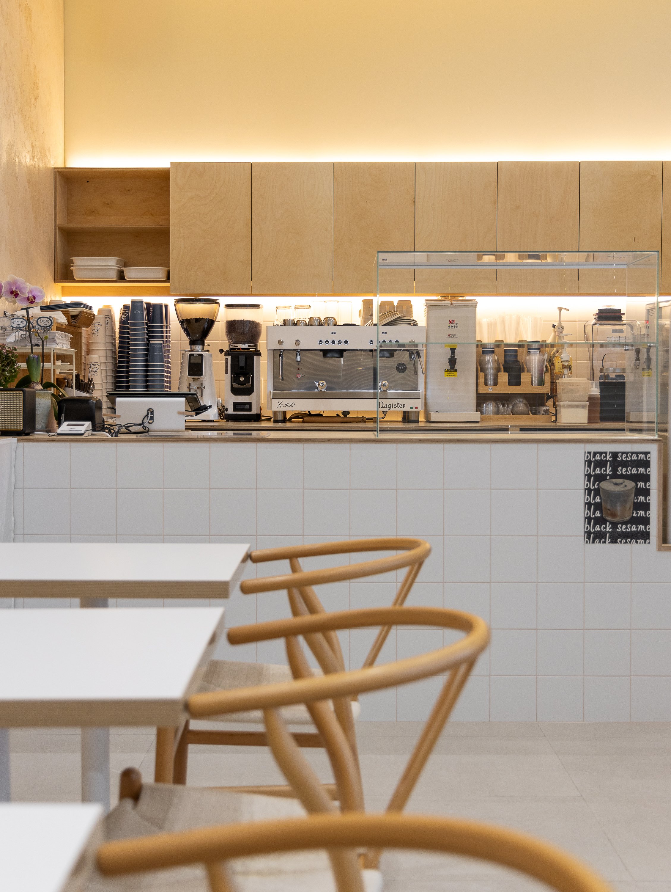  Vanilla Bay
	  바닐라베이, 2025  