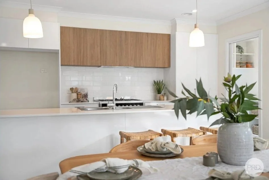 Anglesea Street, Winter Valley