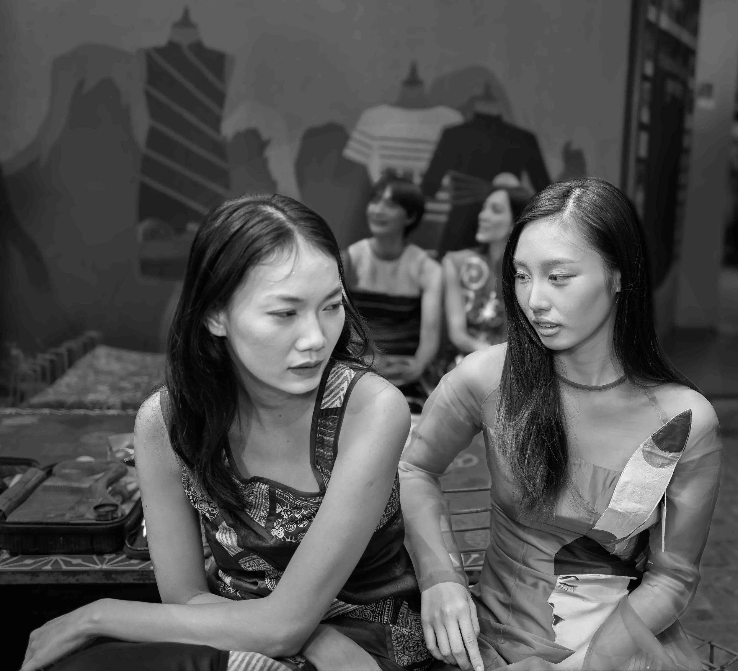 As a mental health professional, I am aware that roles objectifying women, such as modeling, can have negative impacts of mental wellbeing.  The quiet moment between these two seemed revealing.