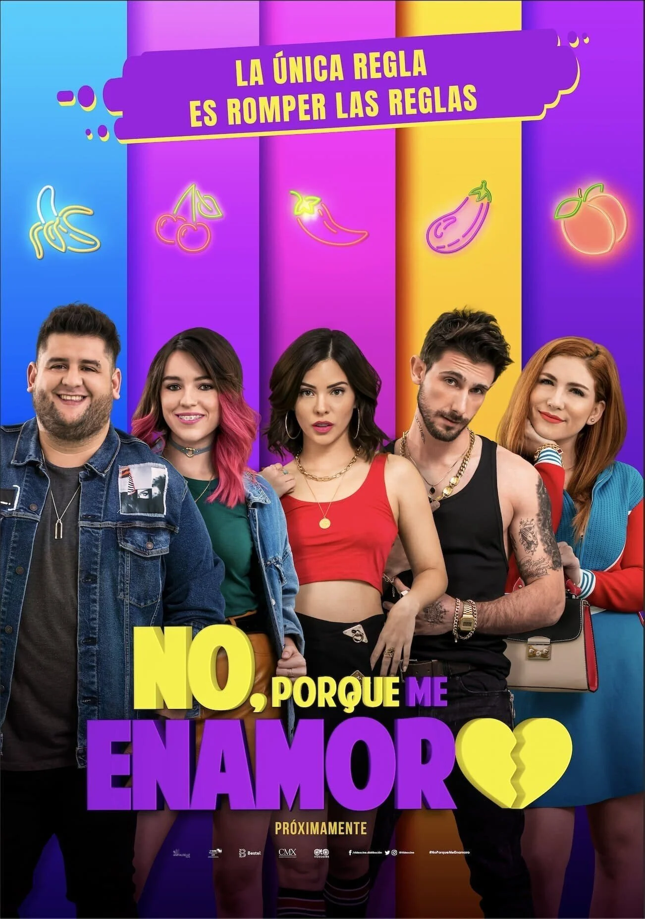 Movie poster of No, Porque Me Enamoro, featuring the main cast against a colorful background. The film includes a brief appearance by mixologist David Paz in a bartender role.
