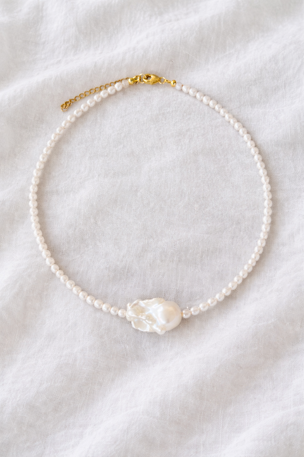 Alara Pearl Necklace
