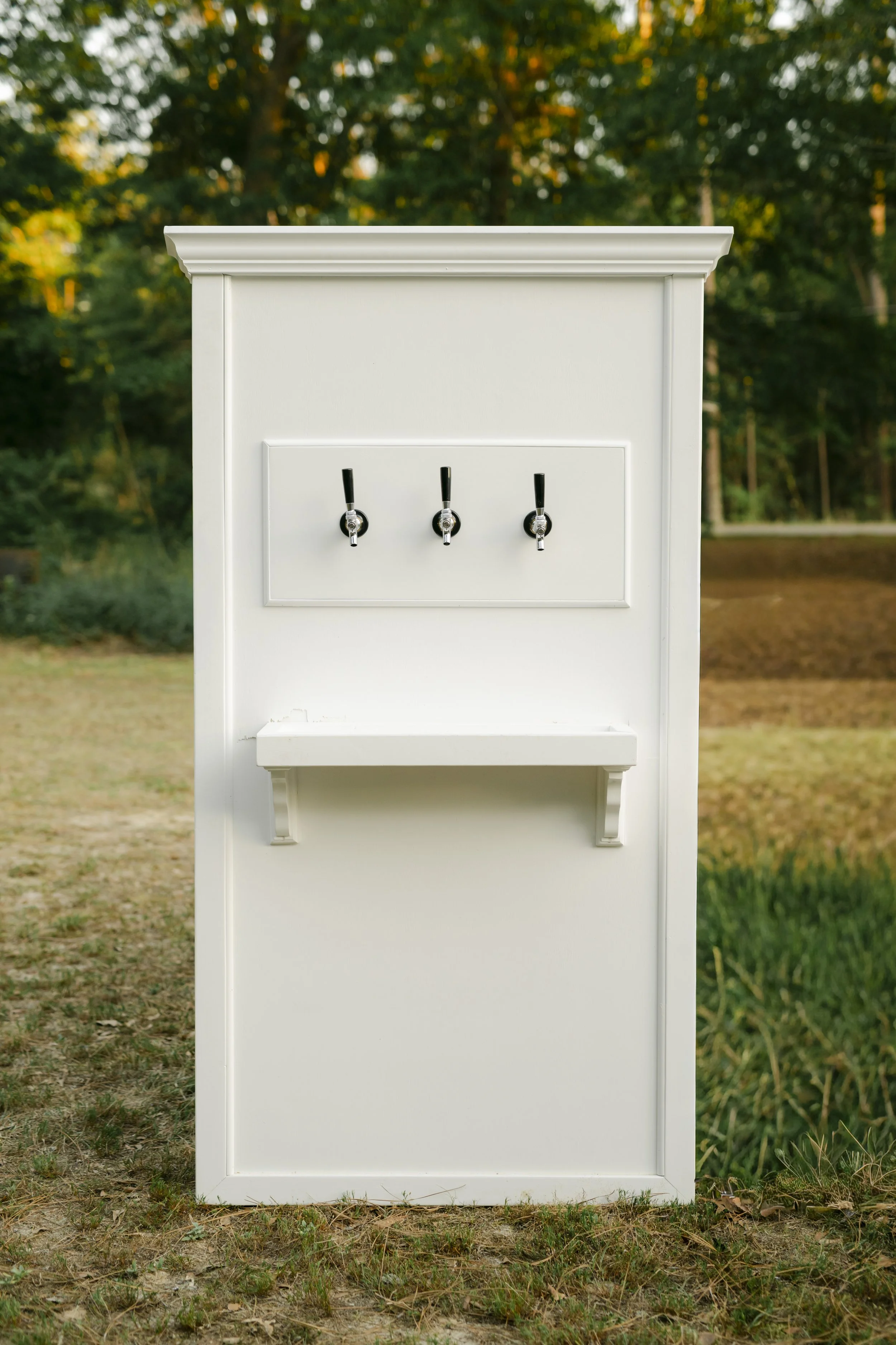 Mobile tap wall rental available for weddings and private events in Columbia SC Charleston SC Greenville SC | The Social Hour based in Aiken SC