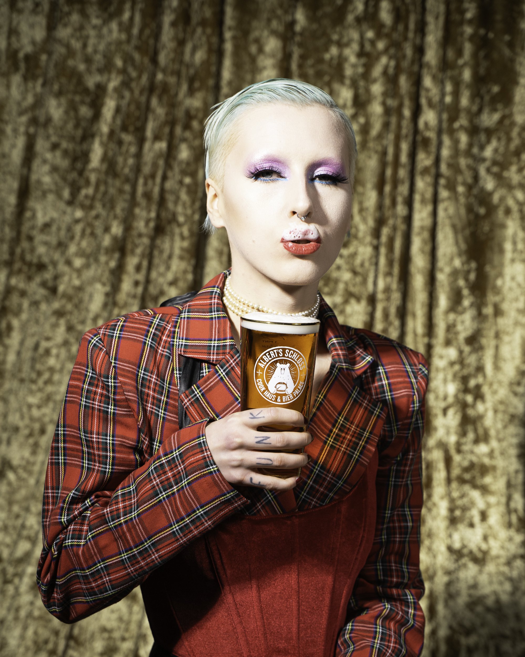 Performance and live tom curran-4.jpg