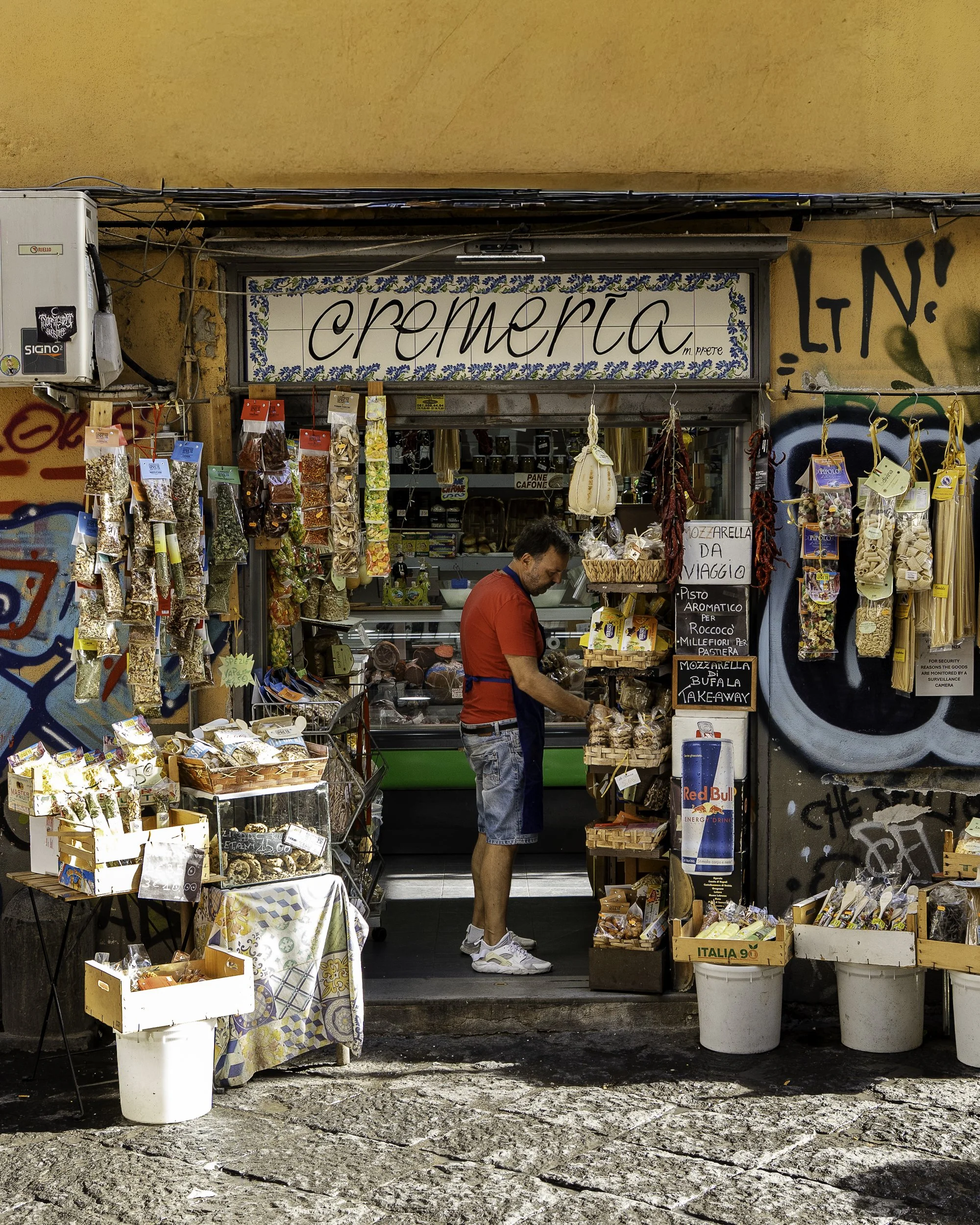 Napoli Tom Curran-31.jpg
