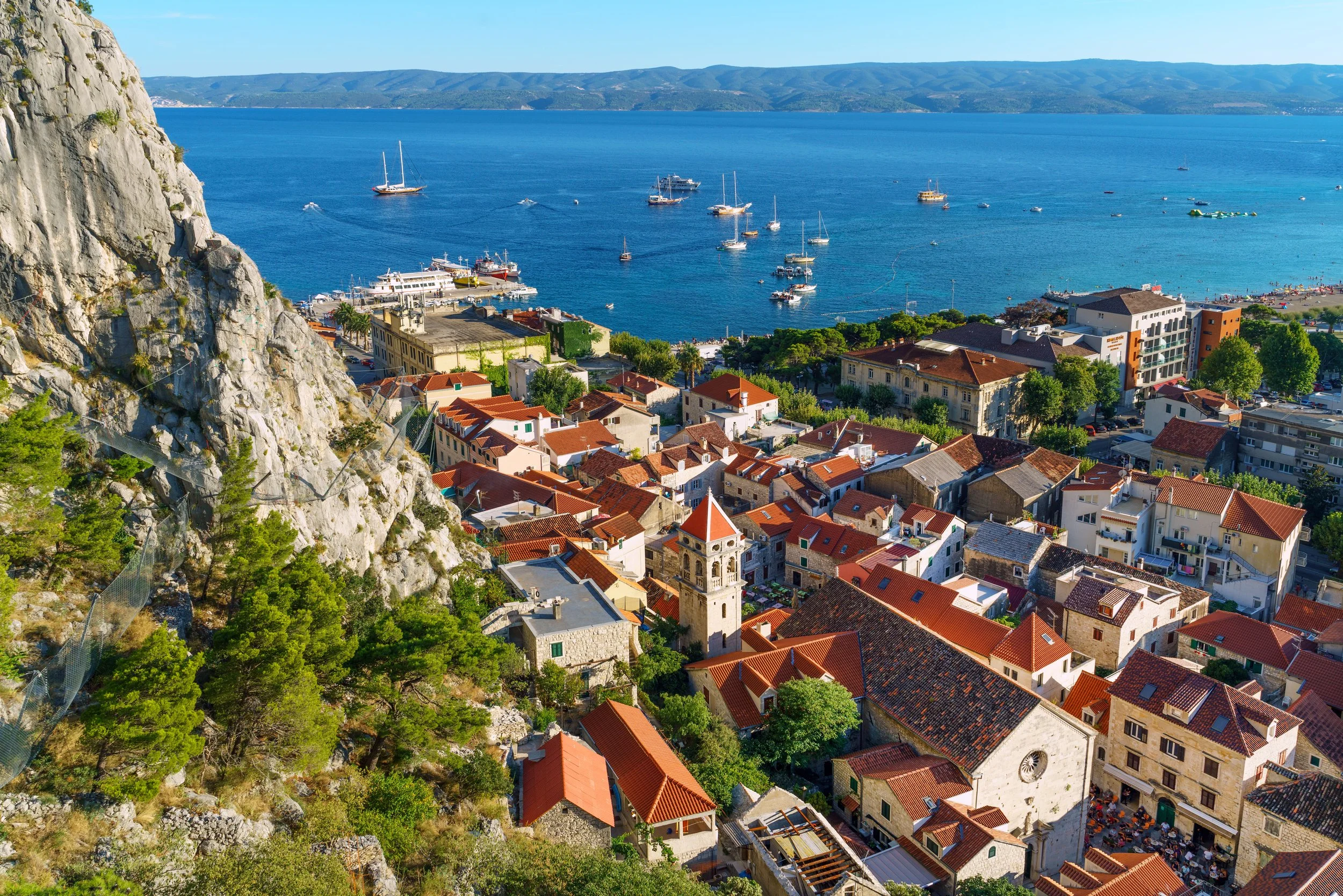 DAY 9 / OMIŠ - CETINA CANYON - SPLIT /100km