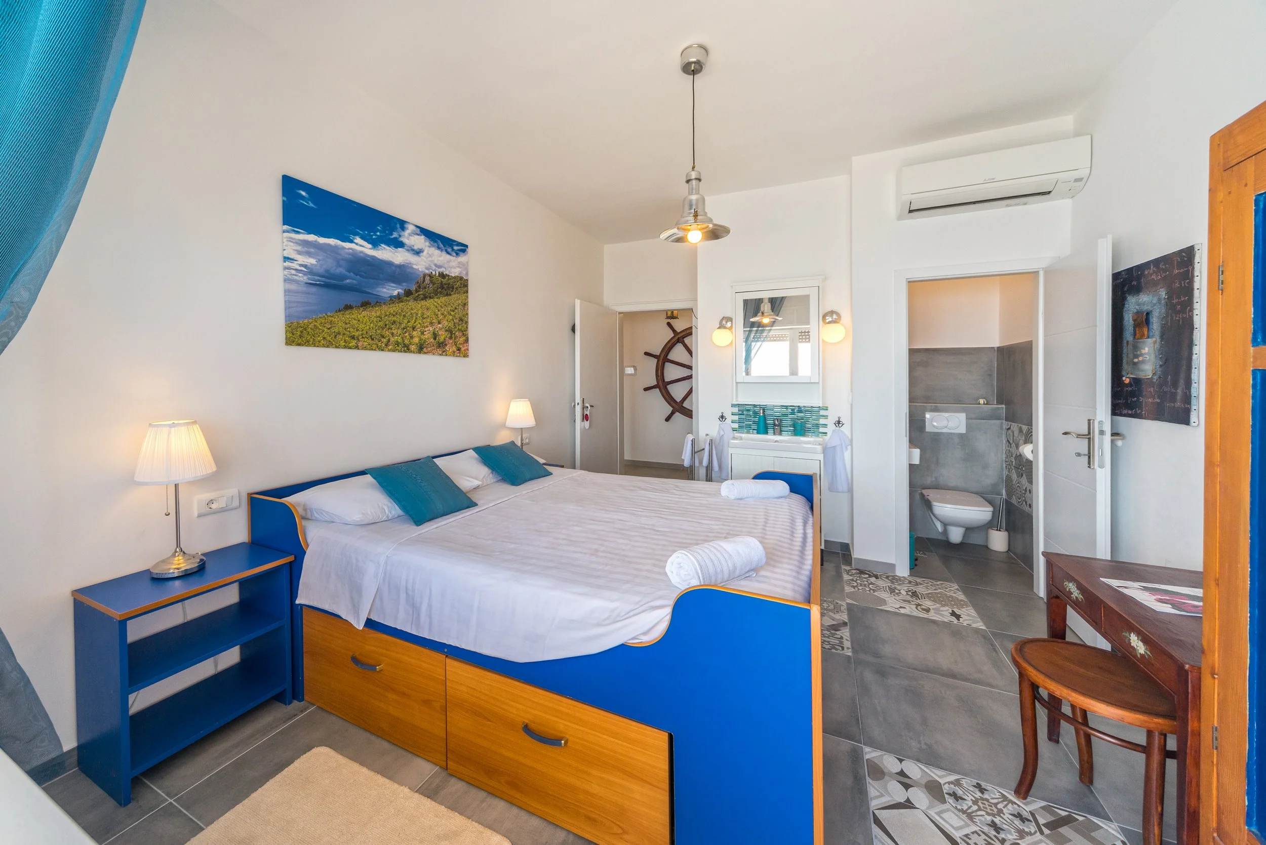 CAPTAIN'S room / SEA VIEW + BALCONY