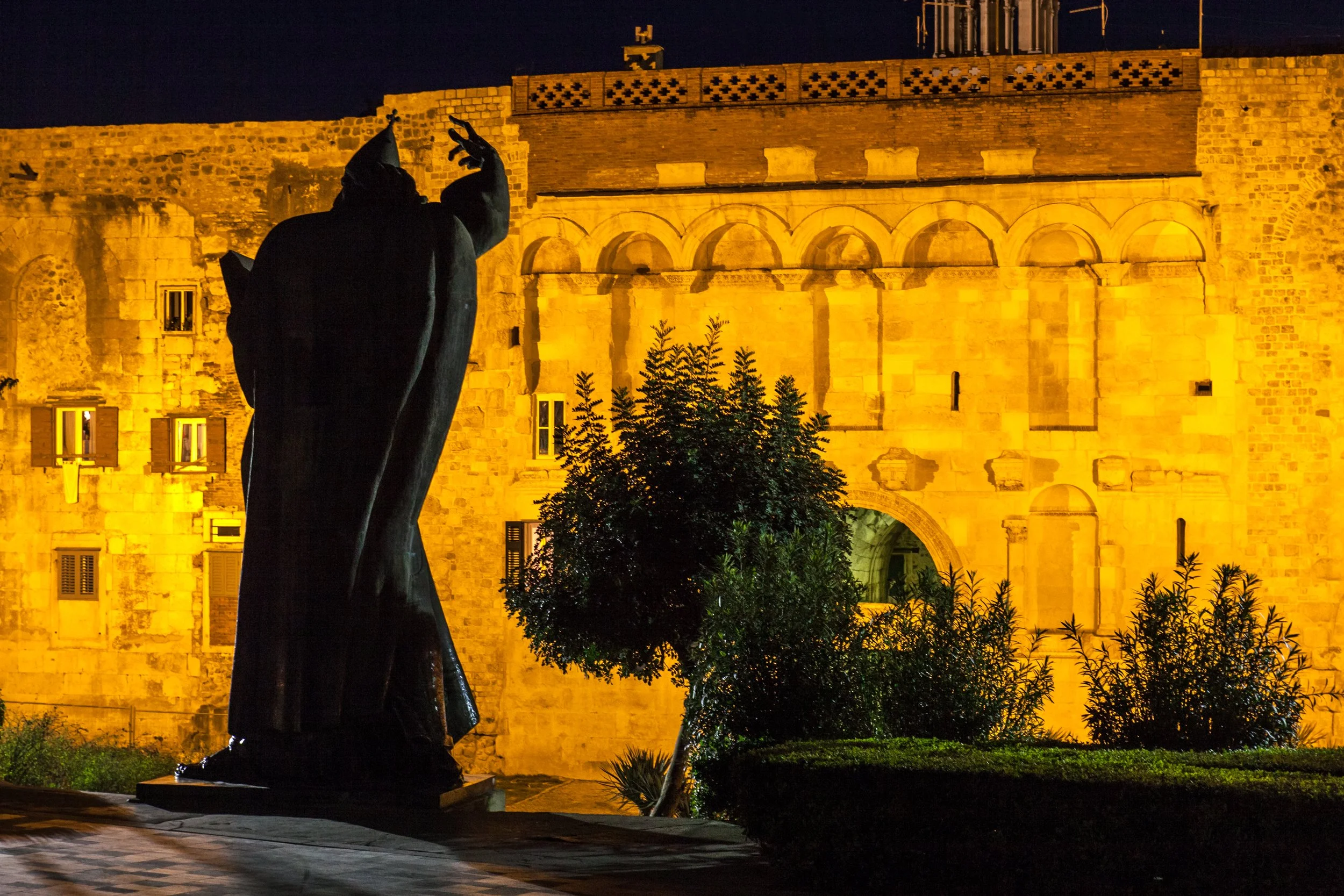 Split Grgur Ninski.jpg