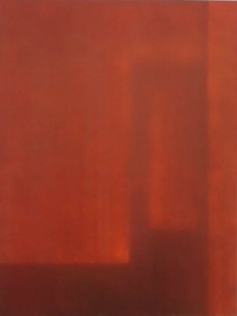 Ein rotes Bild mit geometrischen Mustern und Farbverläufen.