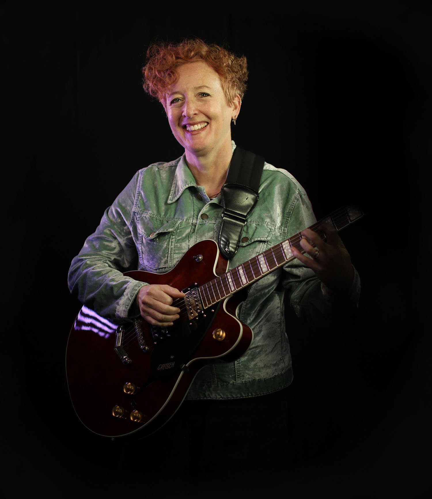 Claire Underwood Guitar - jazz pop singer songwriter Brighton UK