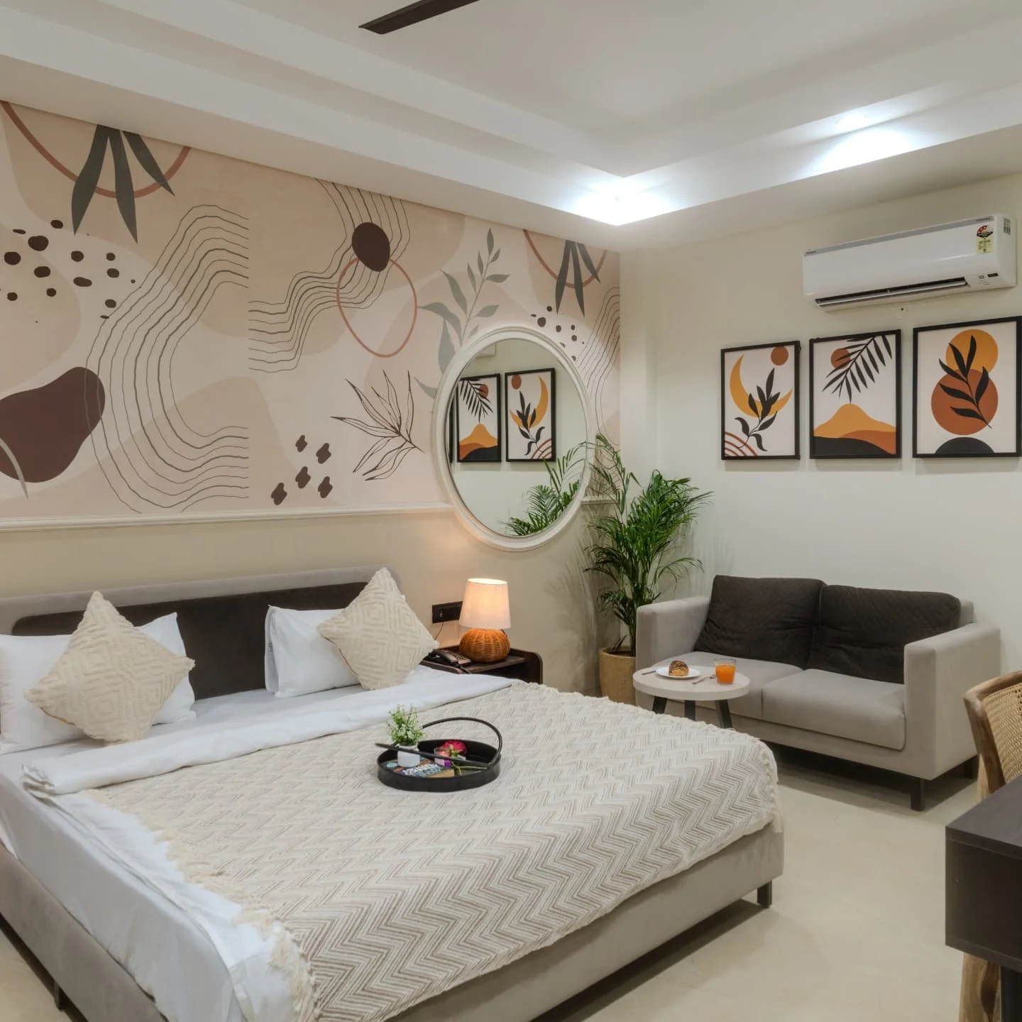 ✨ Newly Designed &amp; Delivered ✨
Boutique Studios by Zipcode Hospitality &ndash; blending abstract wallpaper with curated paintings 🖼️, soothing aesthetics &amp; a beautiful outdoor balcony seating area 🌿☕ Perfect for stylish stays &amp; sunset v