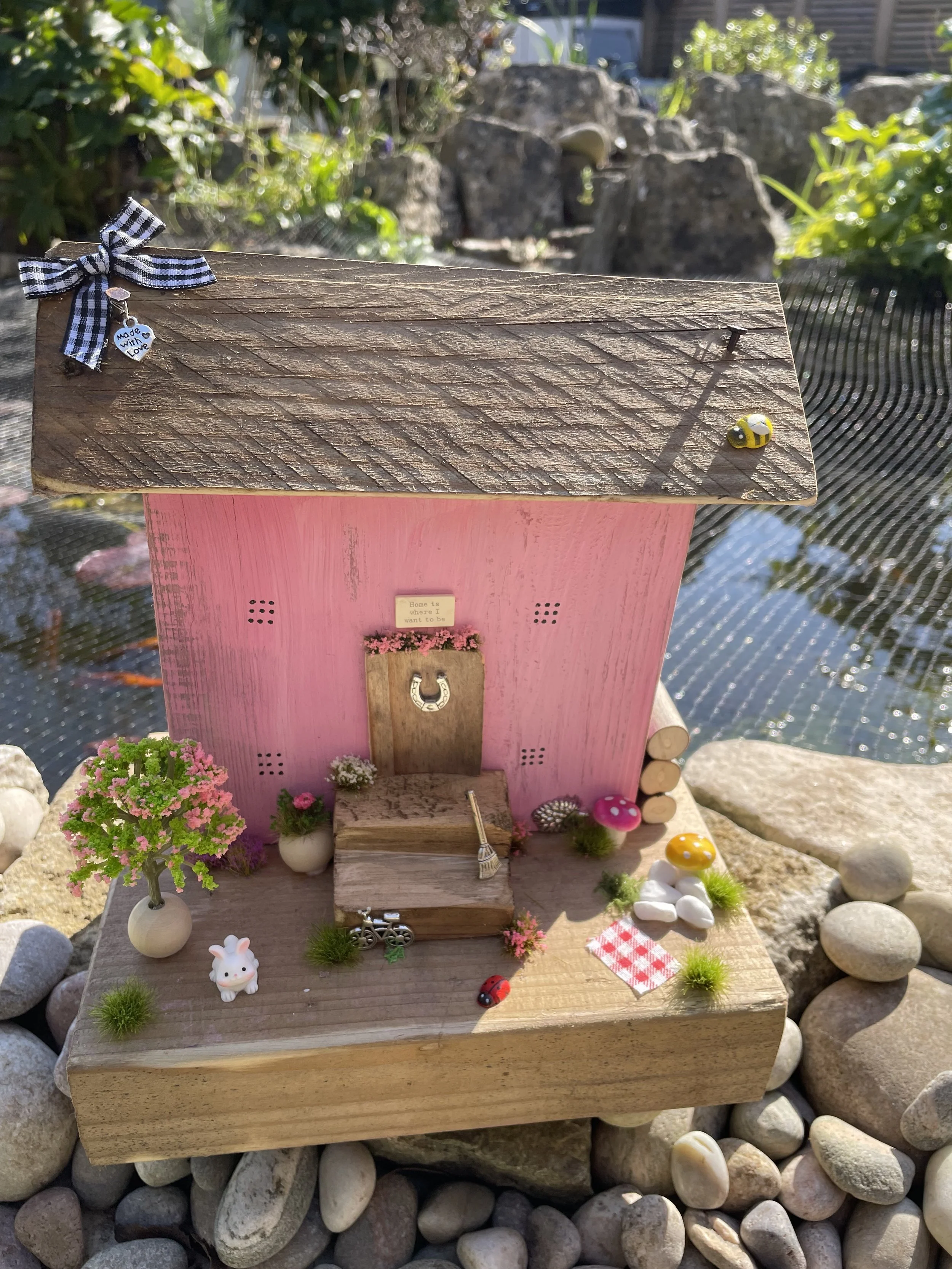 large pink cottage1.jpg