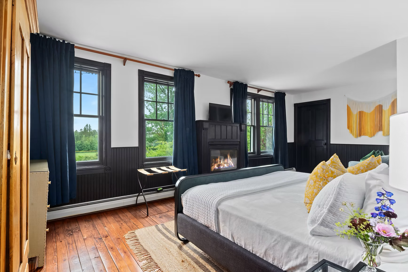 HOTEL MOUNTAIN BROOK